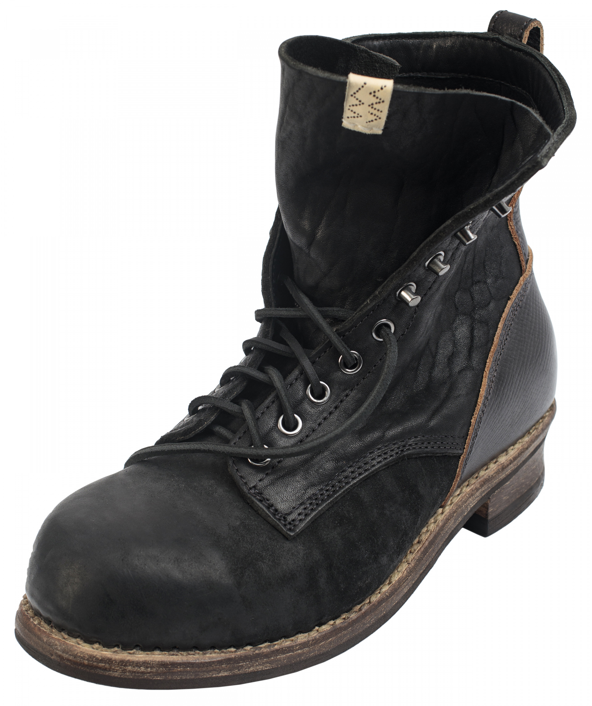 Buy visvim men poundmaker-folk boots in black for $1,350 online on SV77,  0121202002007