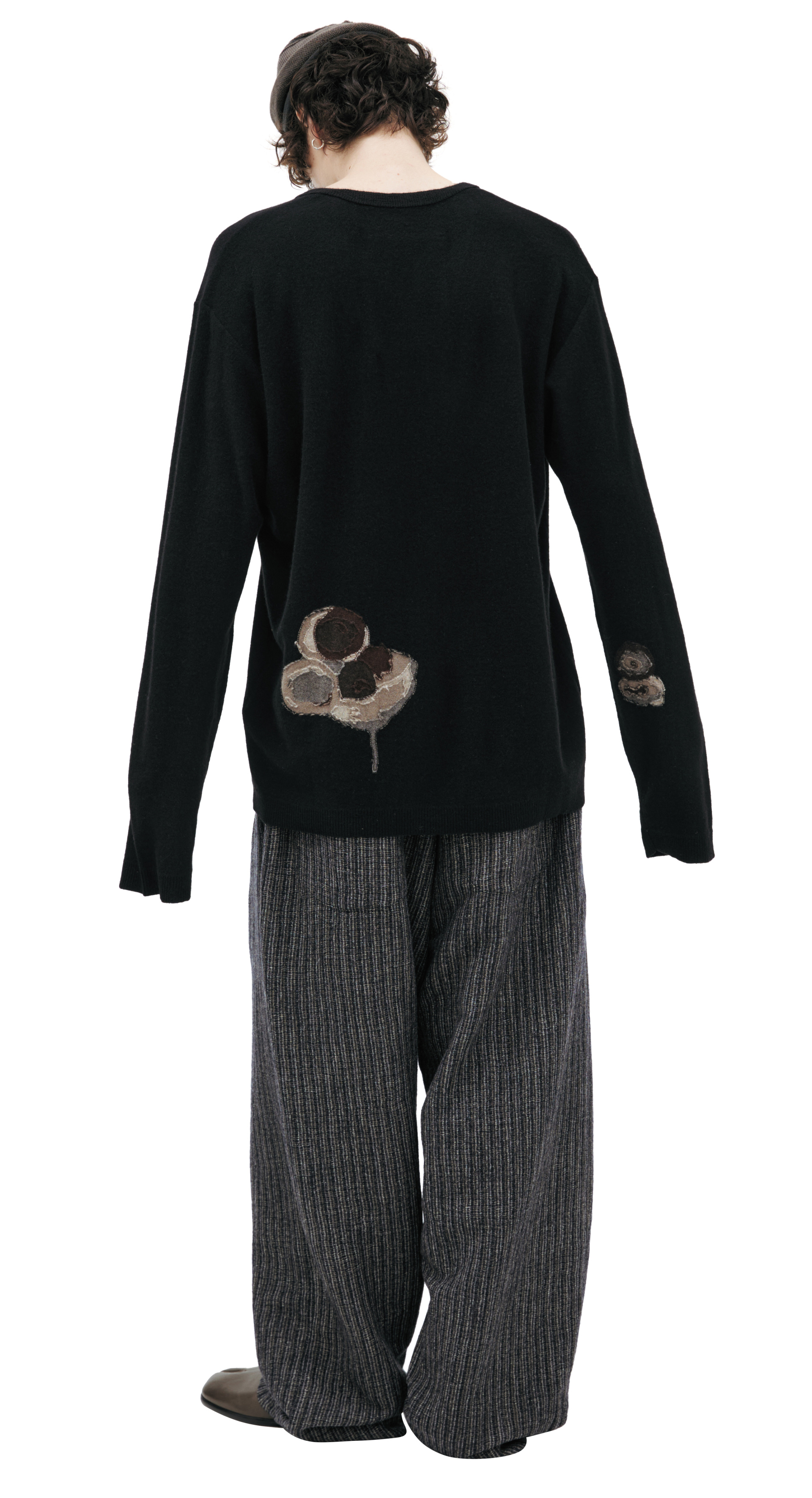 Ziggy Chen Knitted sweater with a V-neck