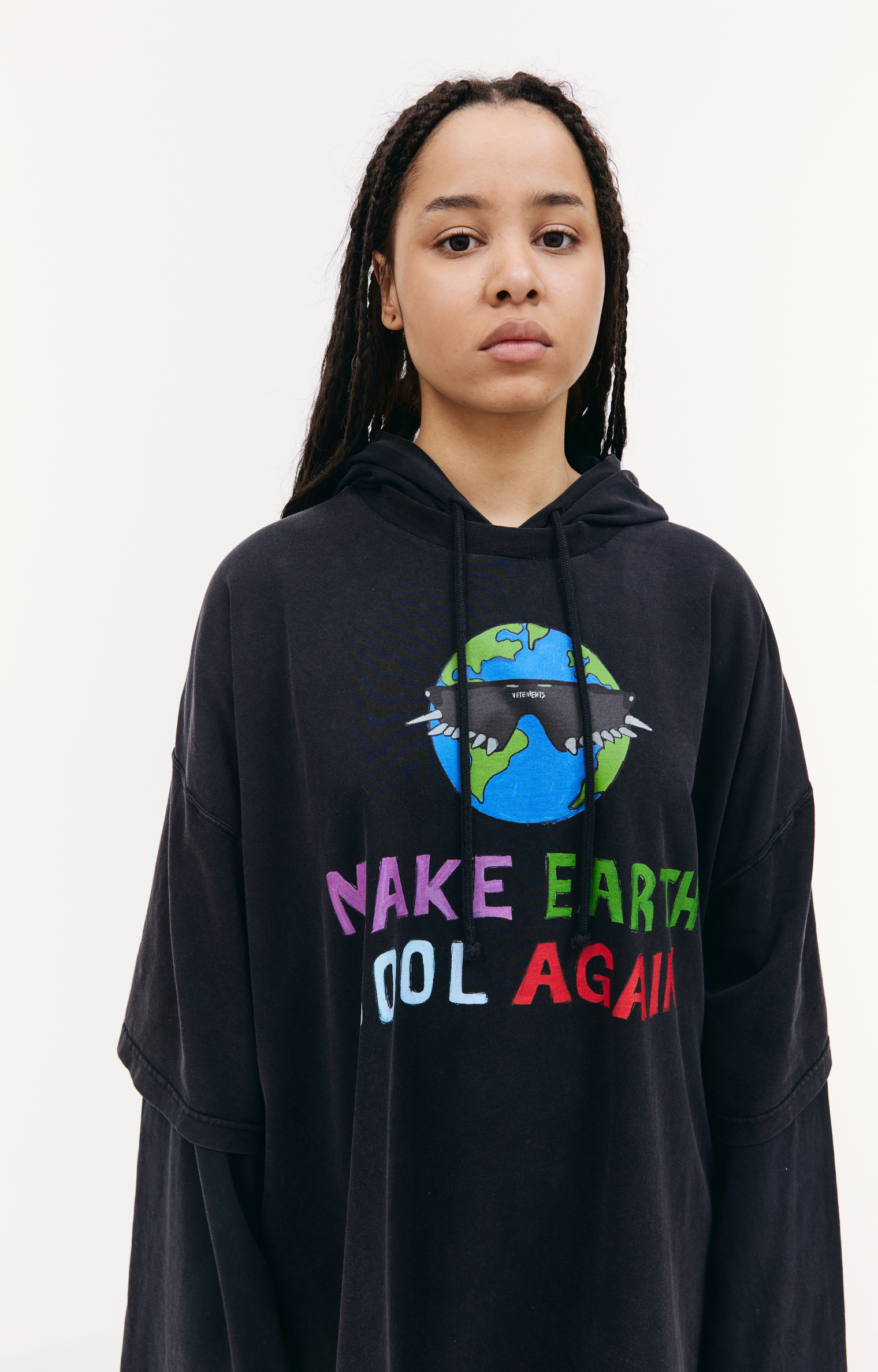 VETEMENTS \'Make earth cool\' hooded longsleeve