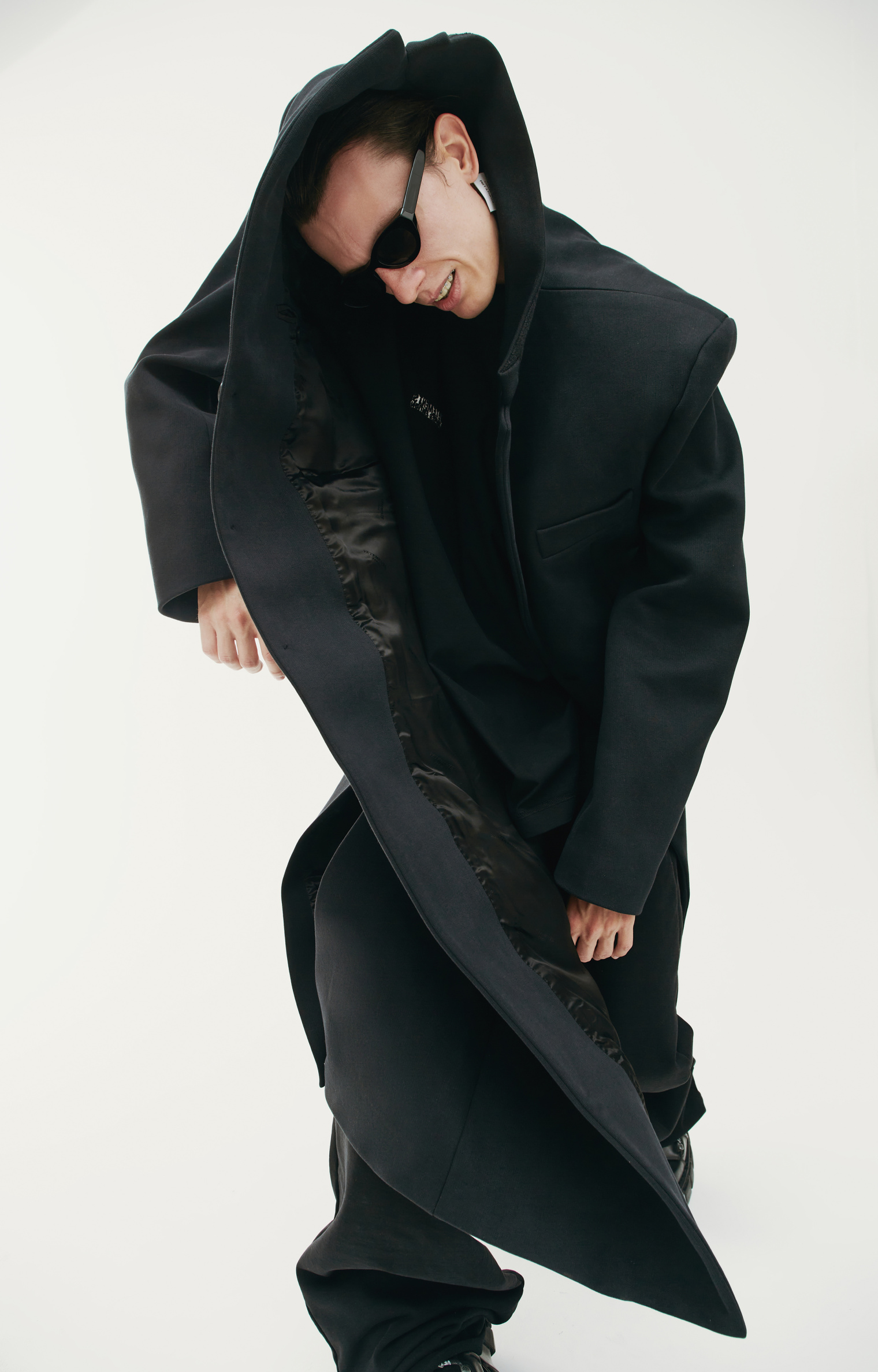 VETEMENTS Длинное оверсайз пальто