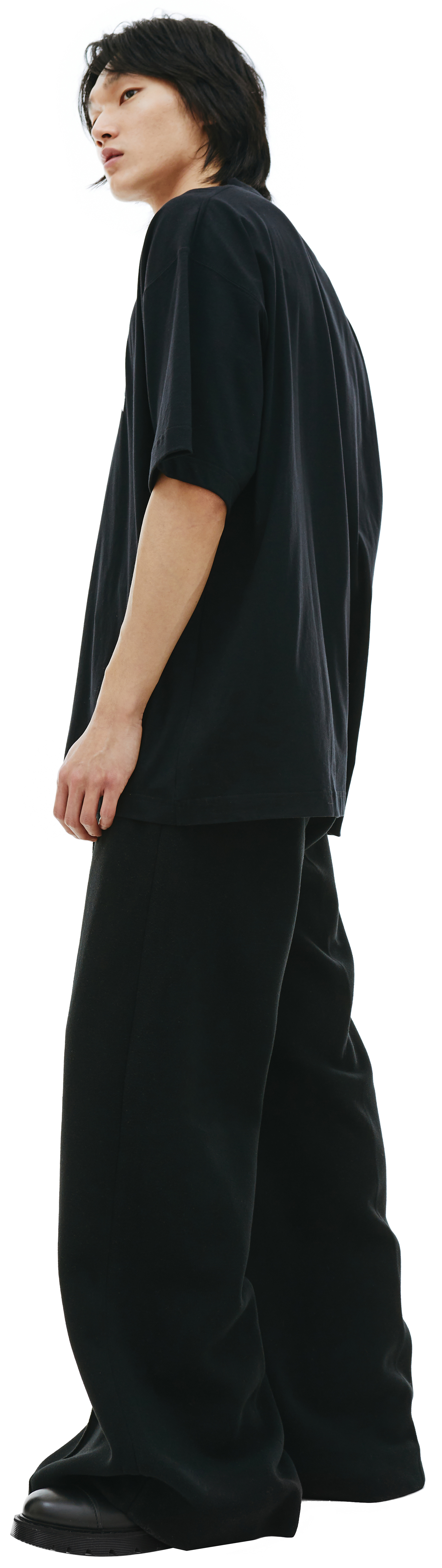 VETEMENTS Black \'X-Large\' T-Shirt