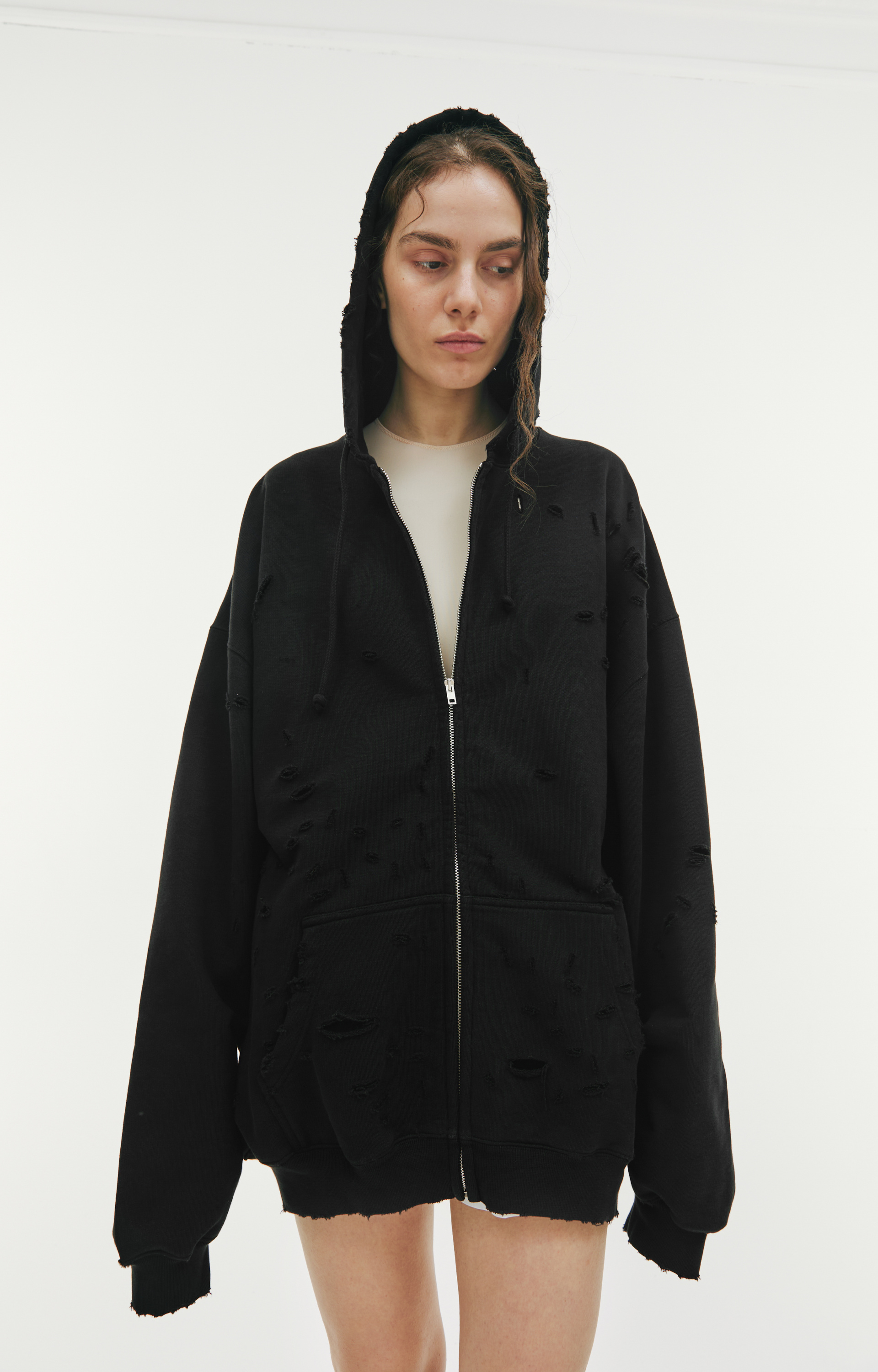 VETEMENTS Destroyed zip-up hoodie