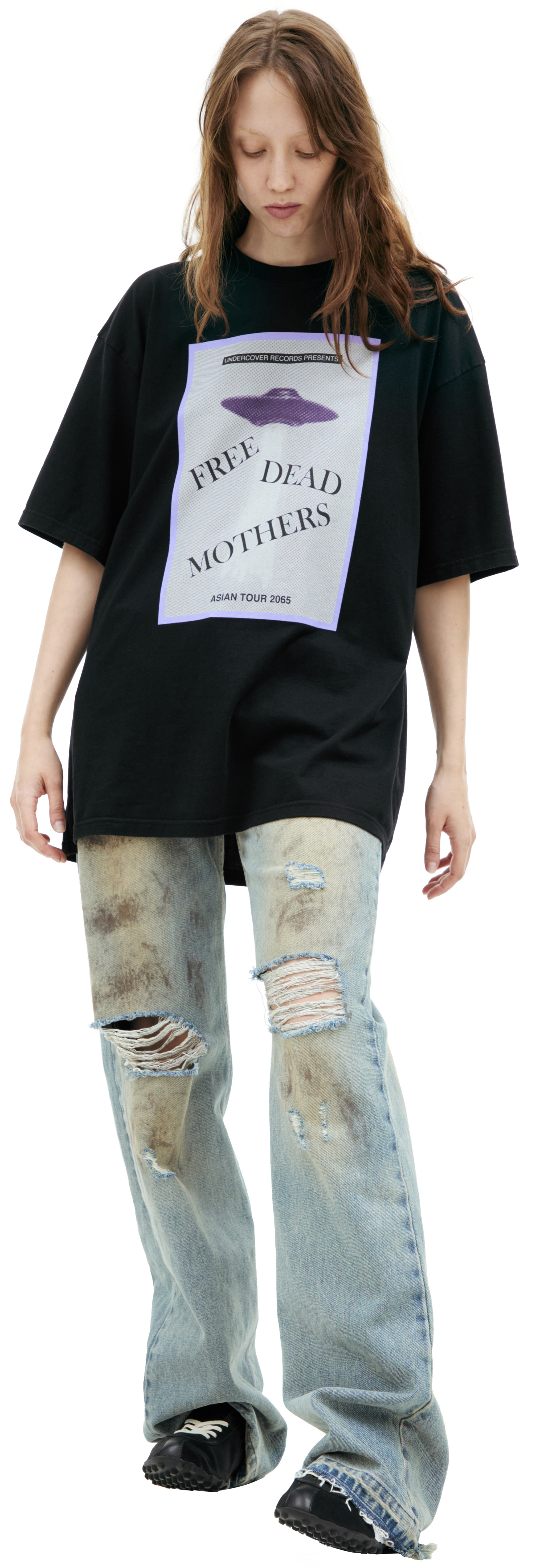 Undercover \'Free dead mothers\' t-shirts