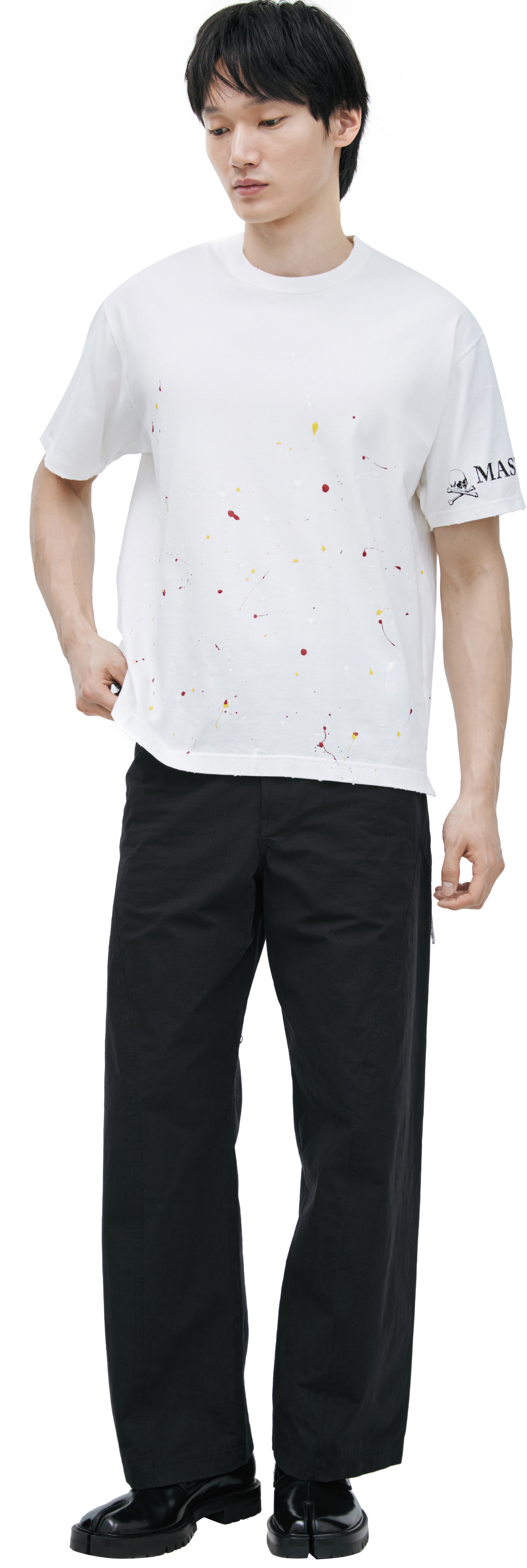 Mastermind WORLD T-shirt with a paint splatter effect