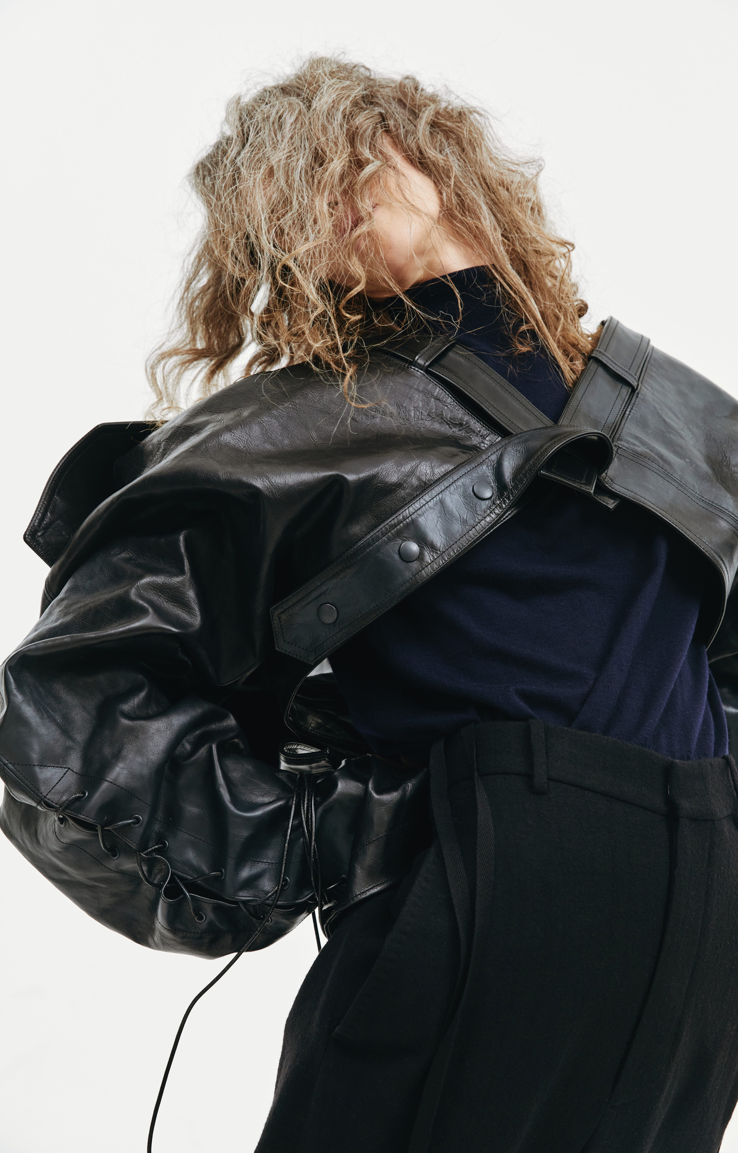 Yohji Yamamoto Cropped leather jacket in black