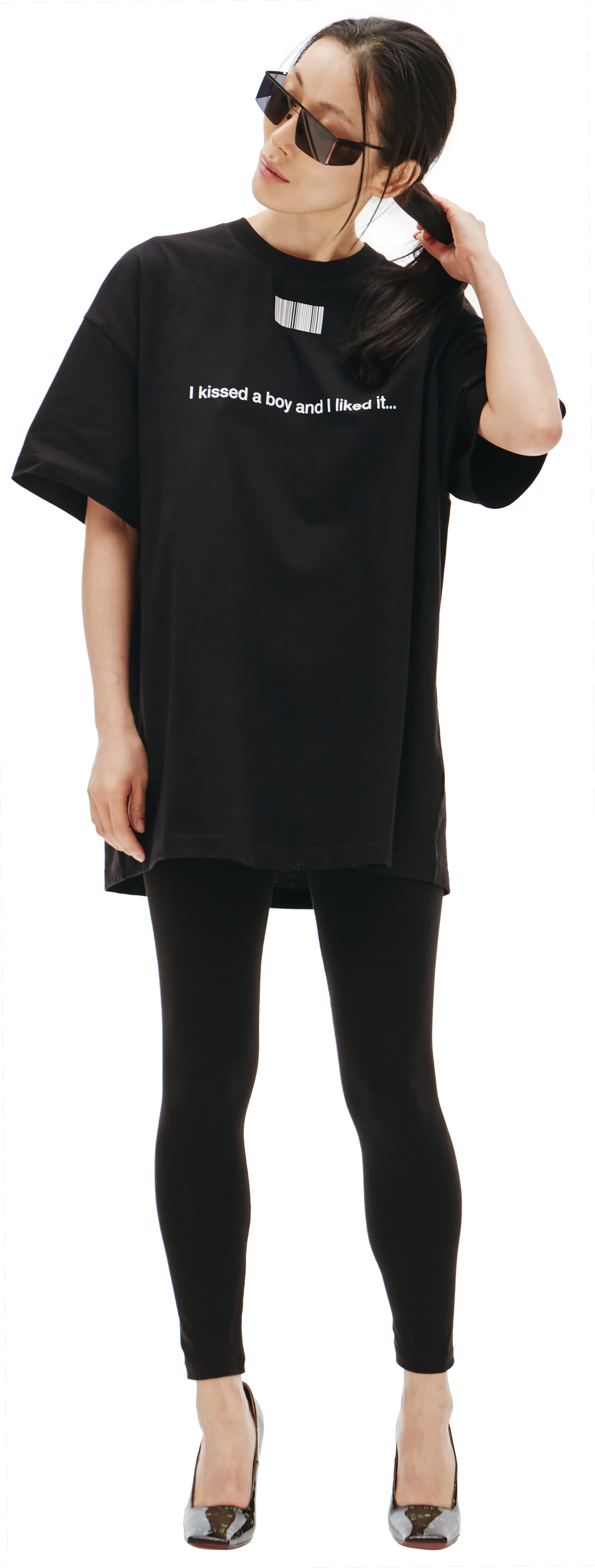 VTMNTS I kissed a boy and i like it t-shirt