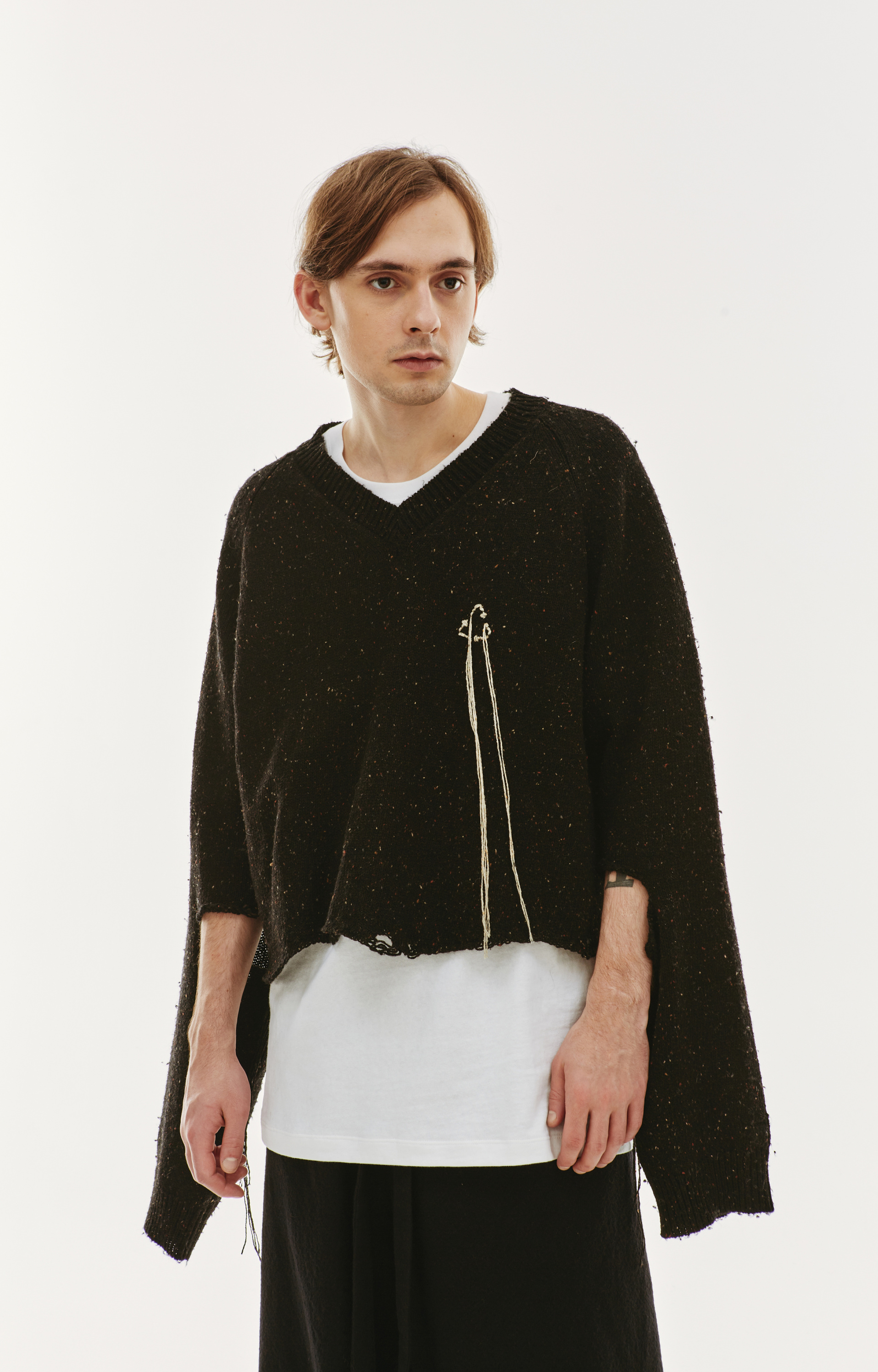 Doublet V-neck knitted sweater