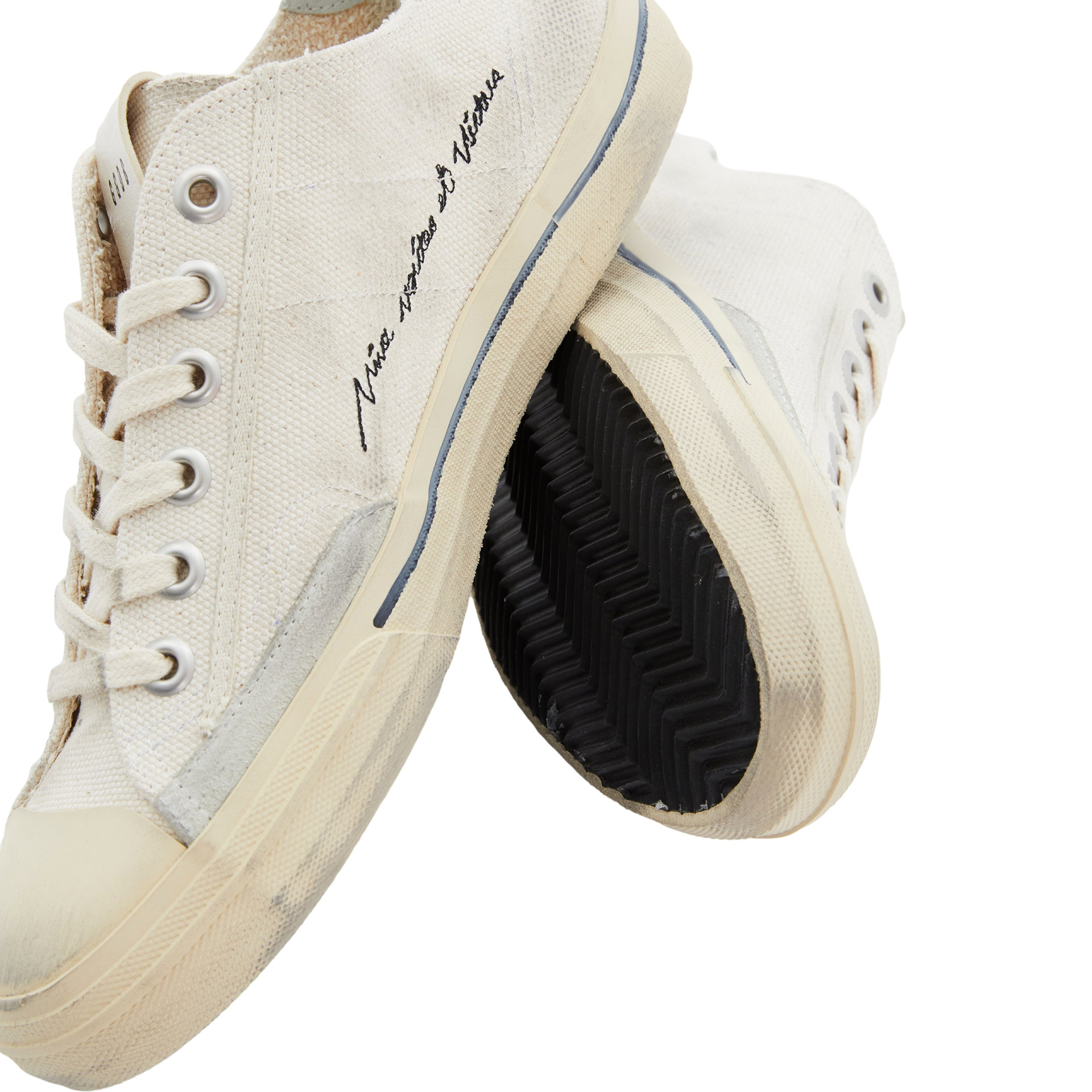 Golden Goose Men\'s V-Star 2 Canvas Sneakers