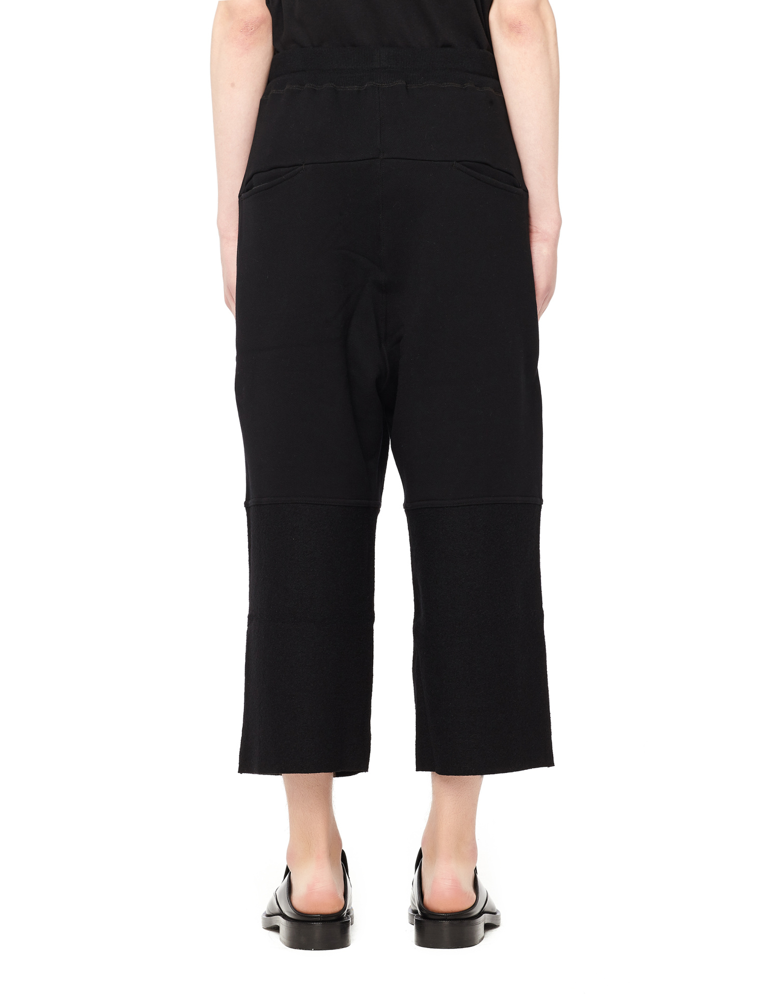 The Viridi-Anne Black Cropped Sweatpants