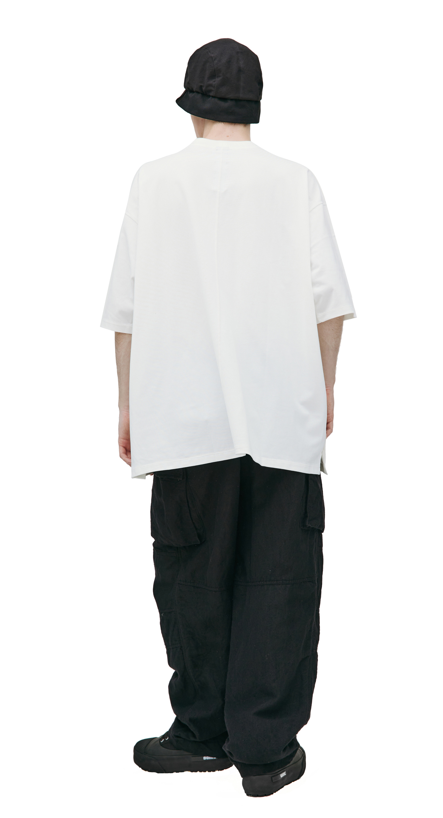 The Viridi-Anne Oversized t-shirt with pockets