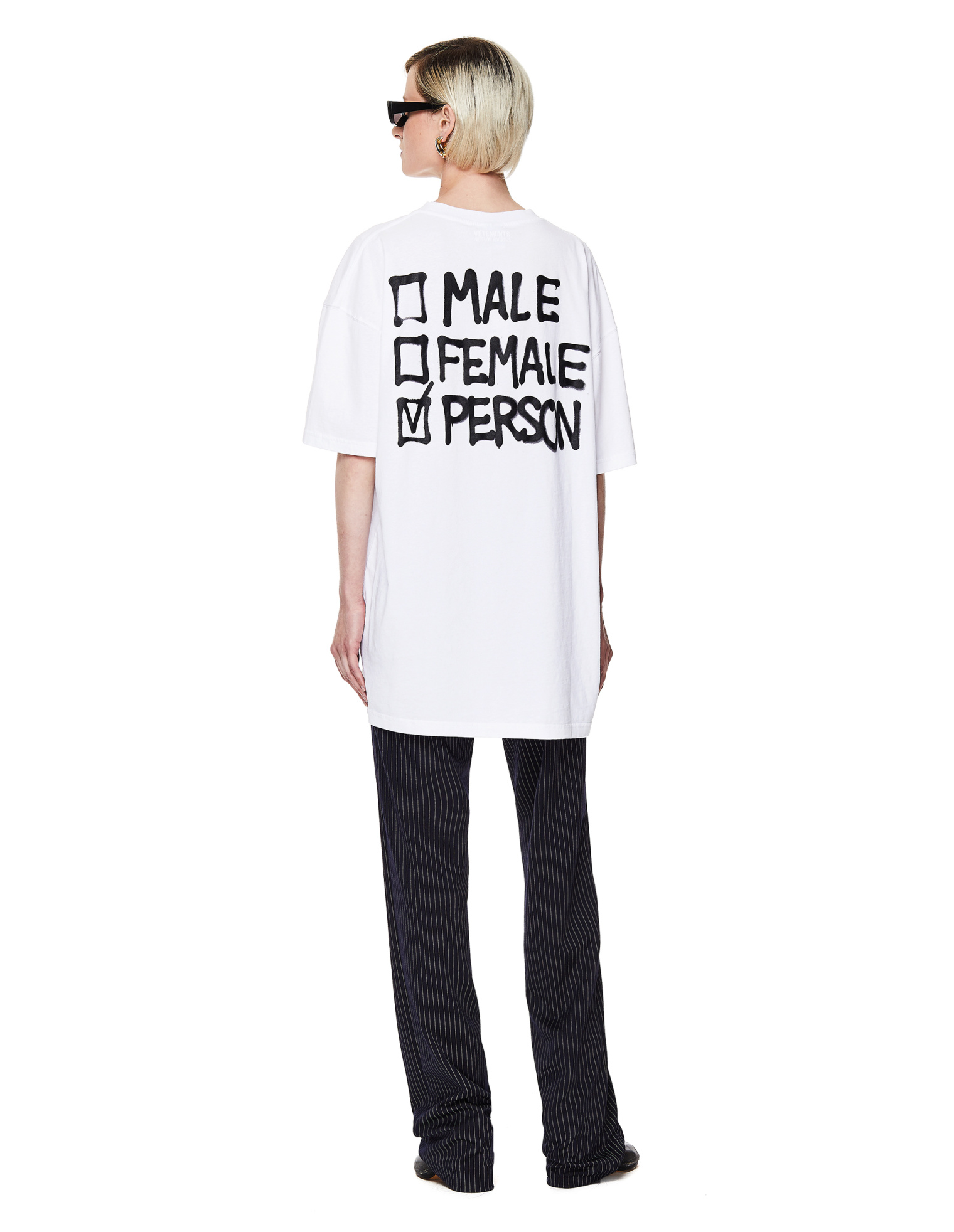 VETEMENTS Хлопковая футболка Person