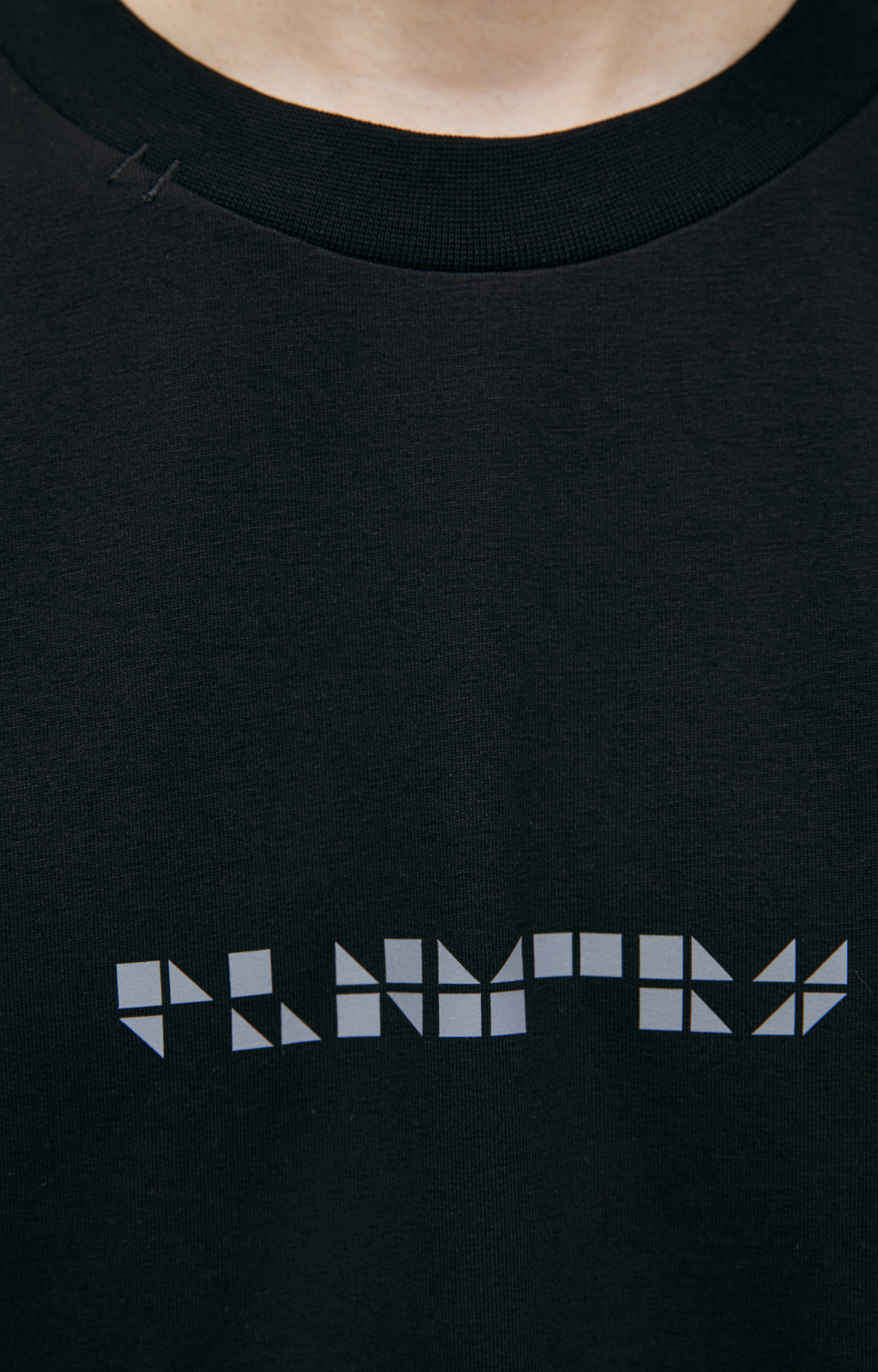 PLANIMETRY Black logo T-shirt