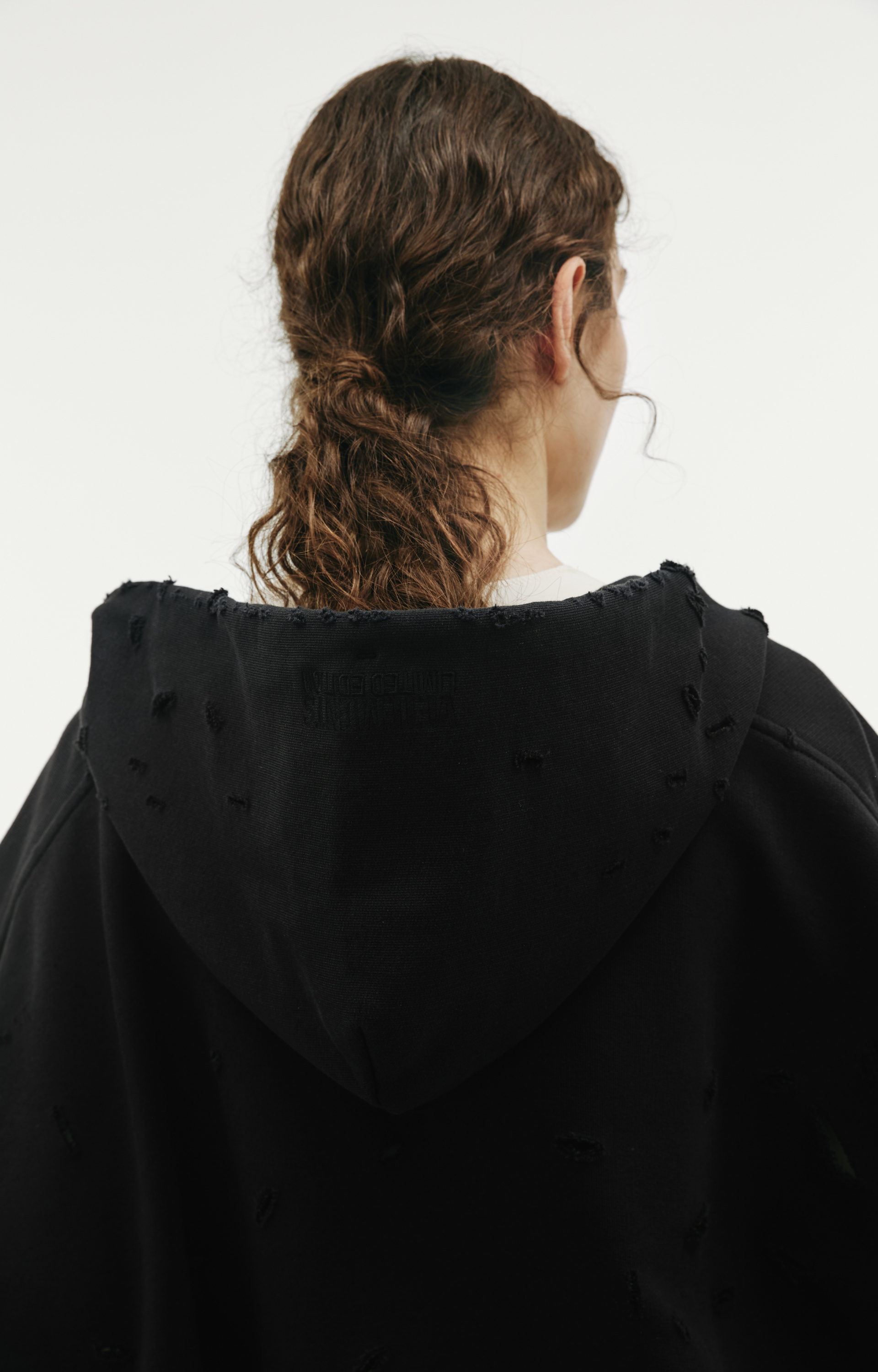 VETEMENTS Destroyed zip-up hoodie