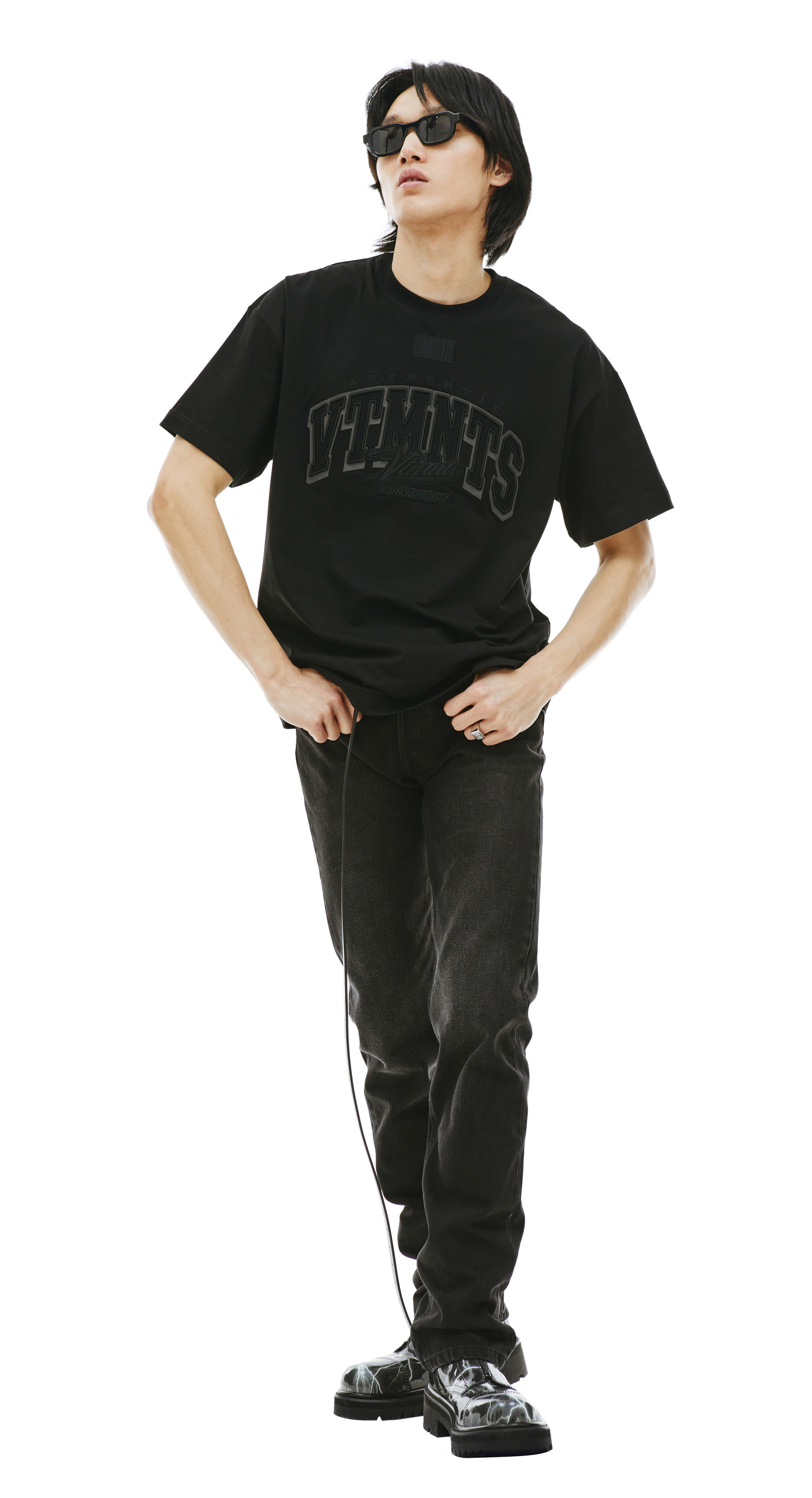 VTMNTS Patched Logo t-shirt