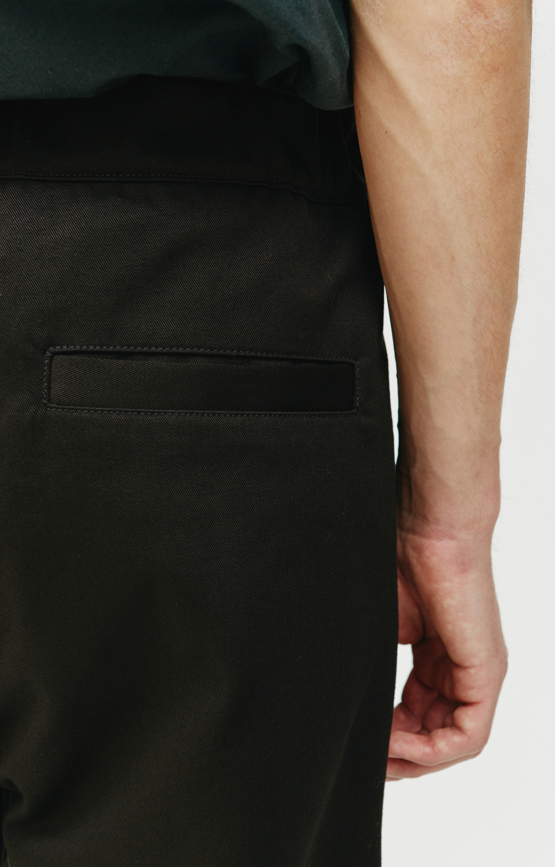 OAMC Сropped trousers with belt