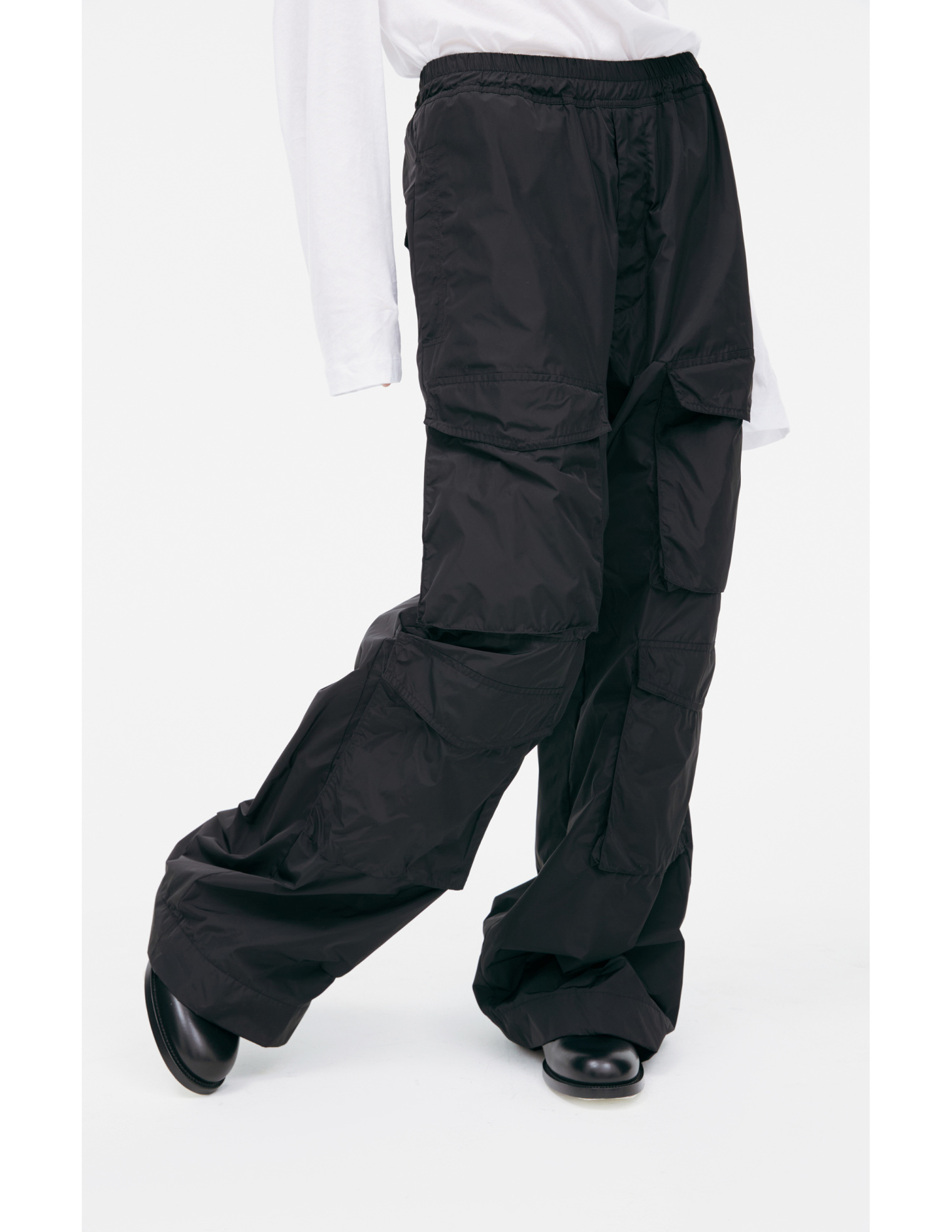 Dries Van Noten Брюки-231-020924-6348-900 прямые карго, нейлон, черн