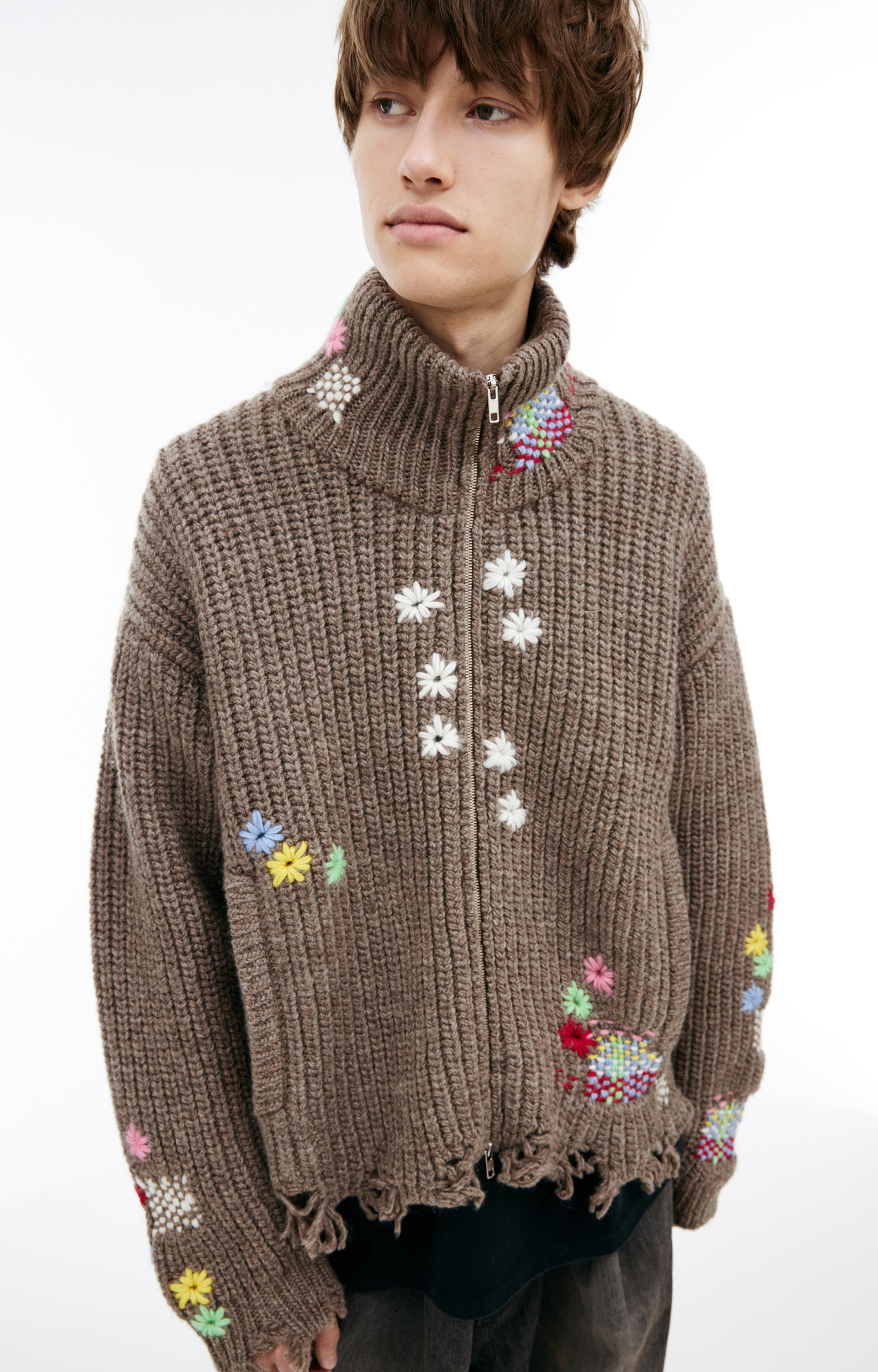 Doublet Wool sweater with floral embroidery