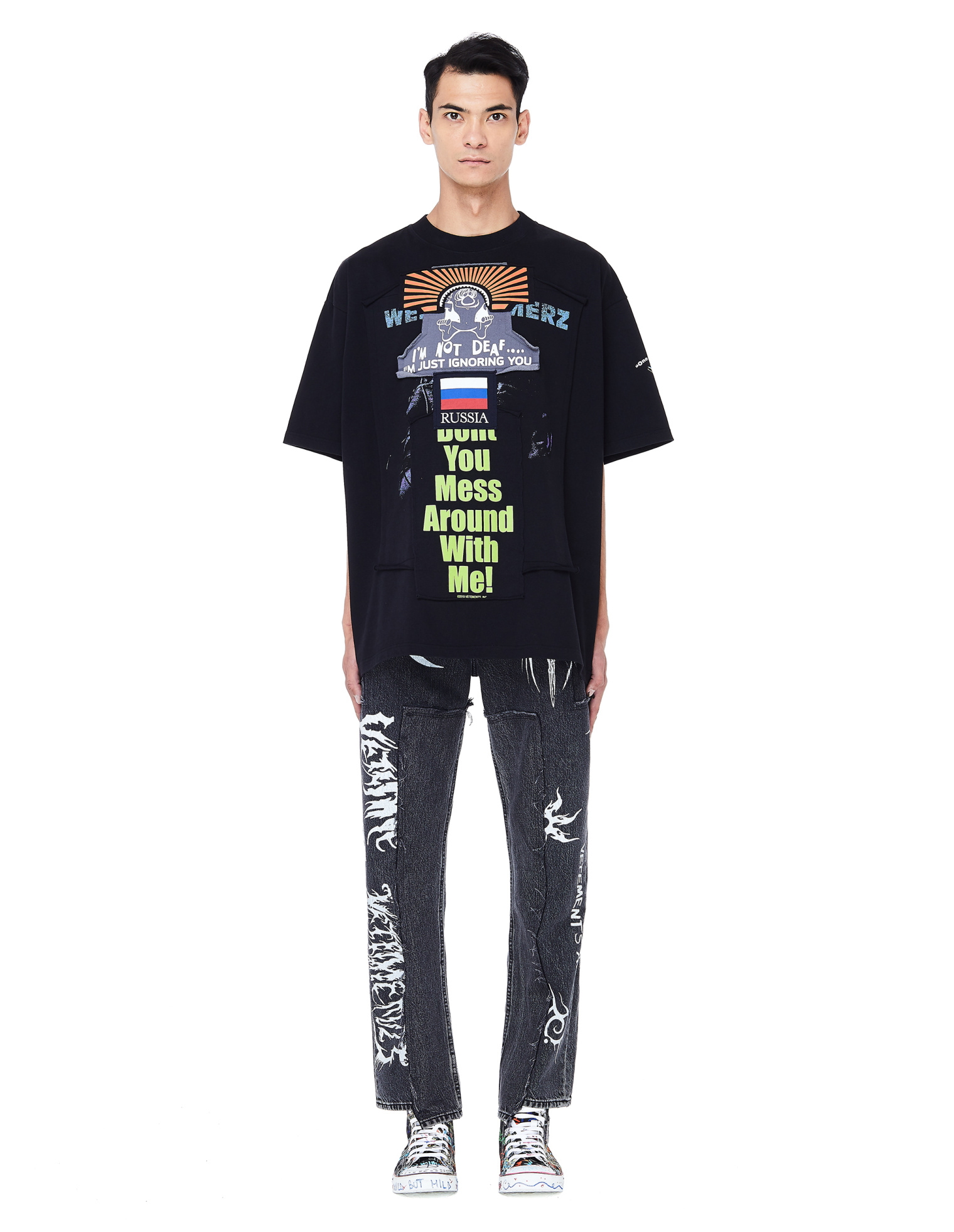 VETEMENTS Russia Black T-shirt with Patches