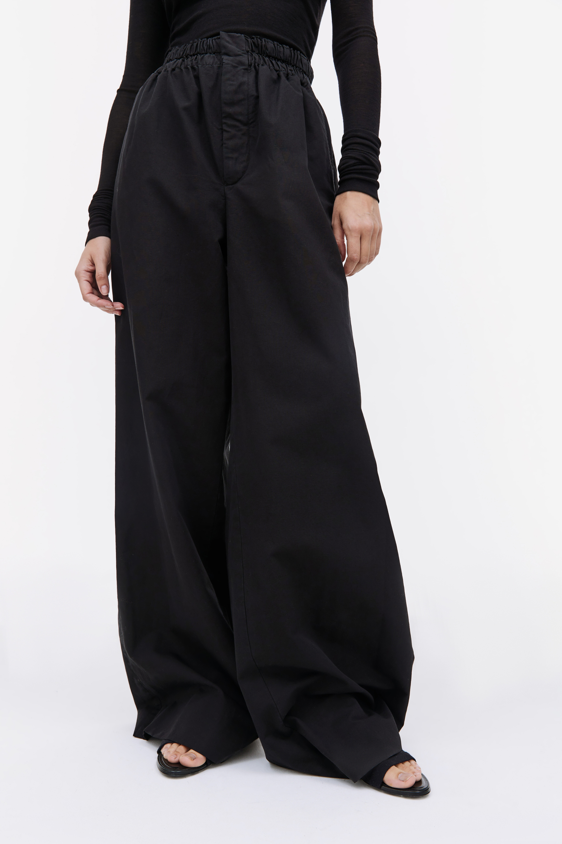 QUIRA Black oversized trousers