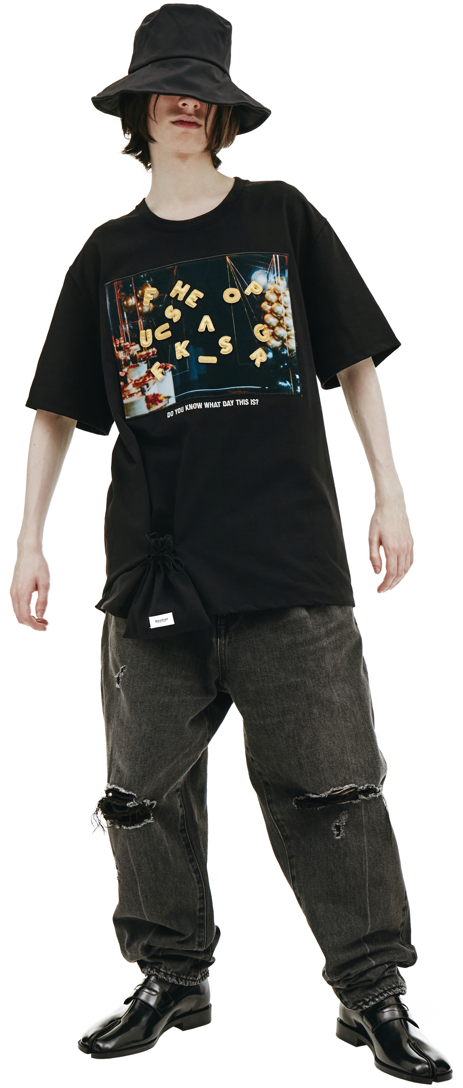 Doublet T-shirt With Lettering & Pouch