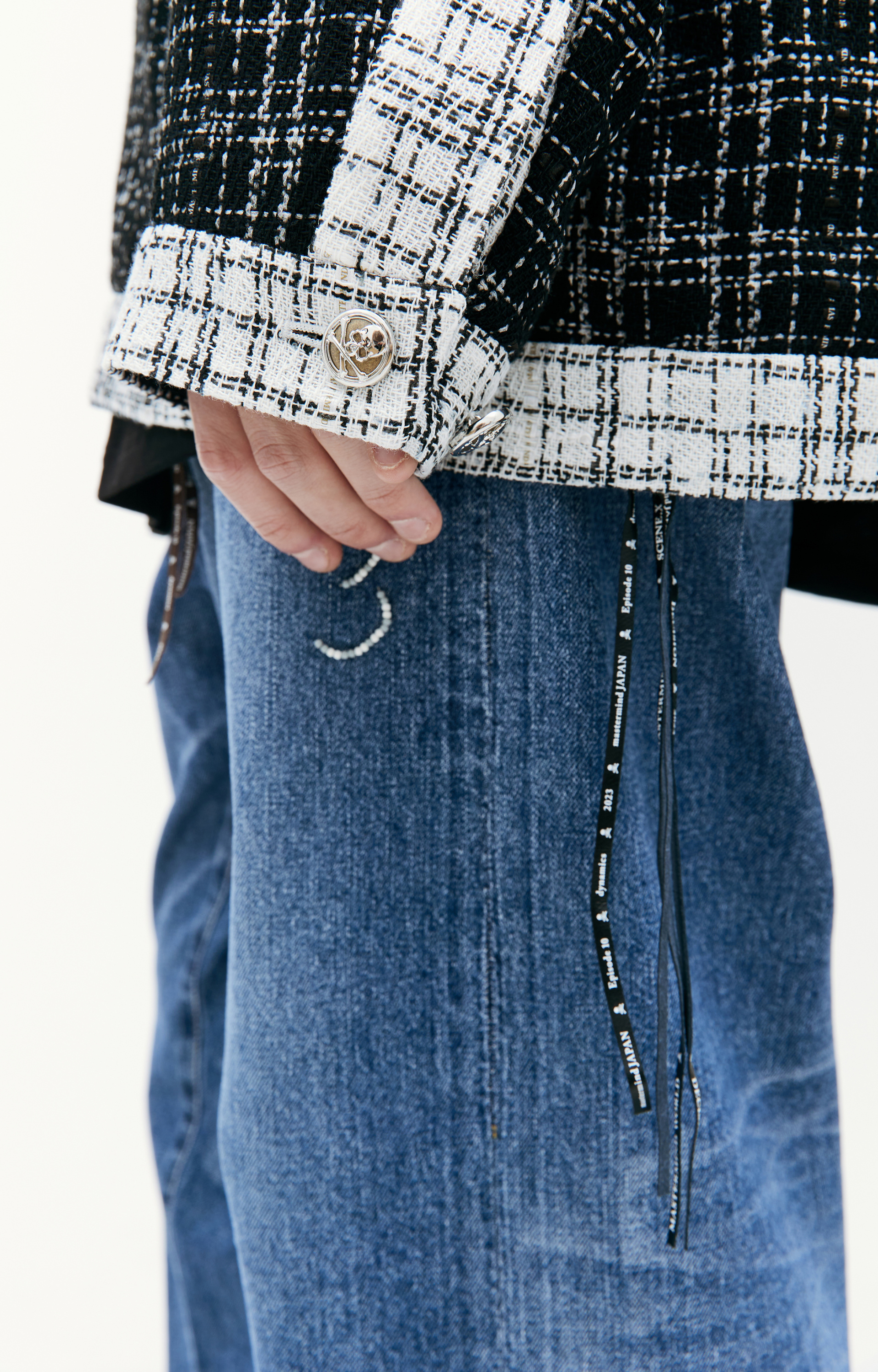 Mastermind WORLD Tweed Y-neck cardigan