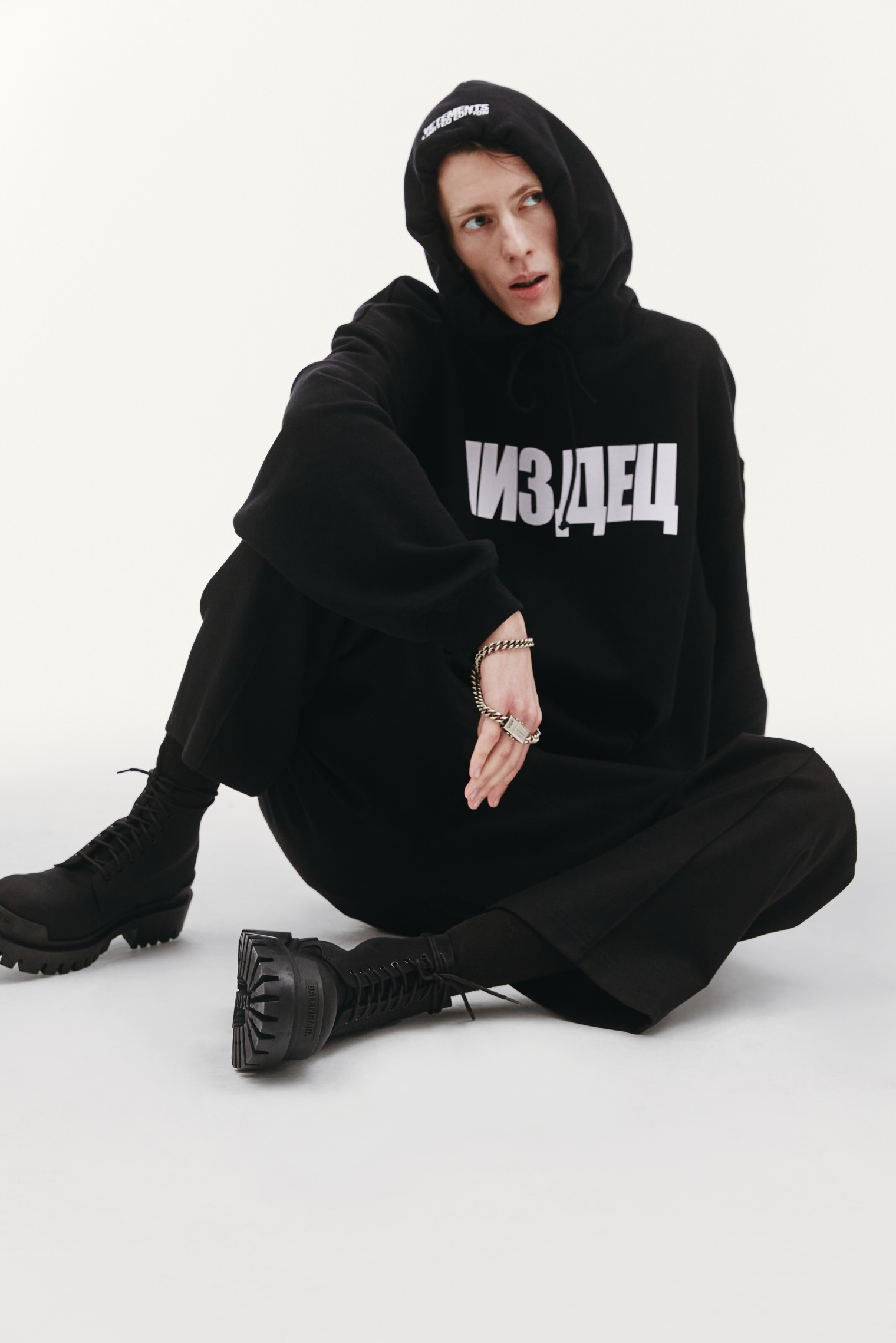 VETEMENTS Vetements x SV Hoodie