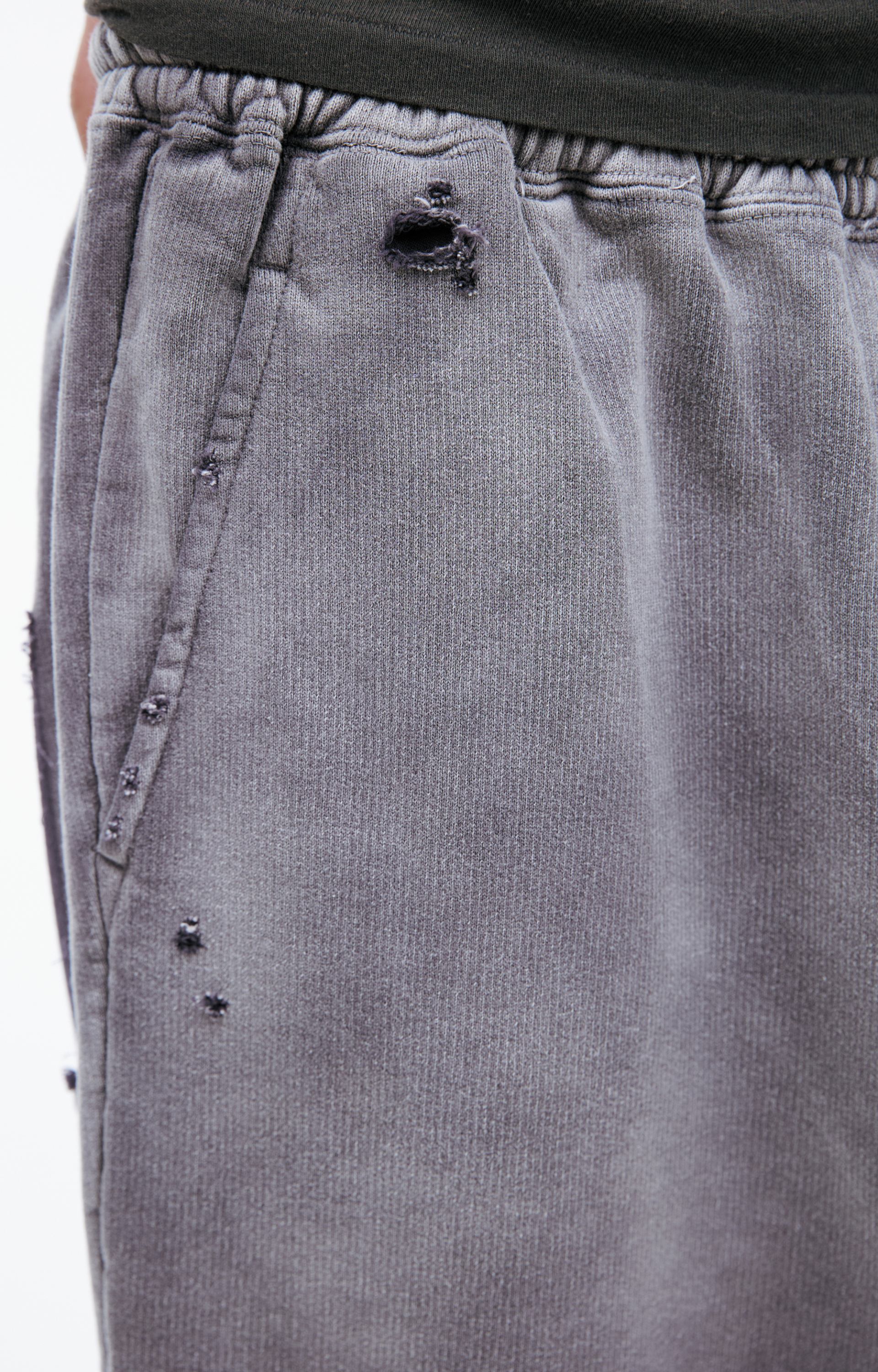 Maison Mihara Yasuhiro Scuffed sweatpants