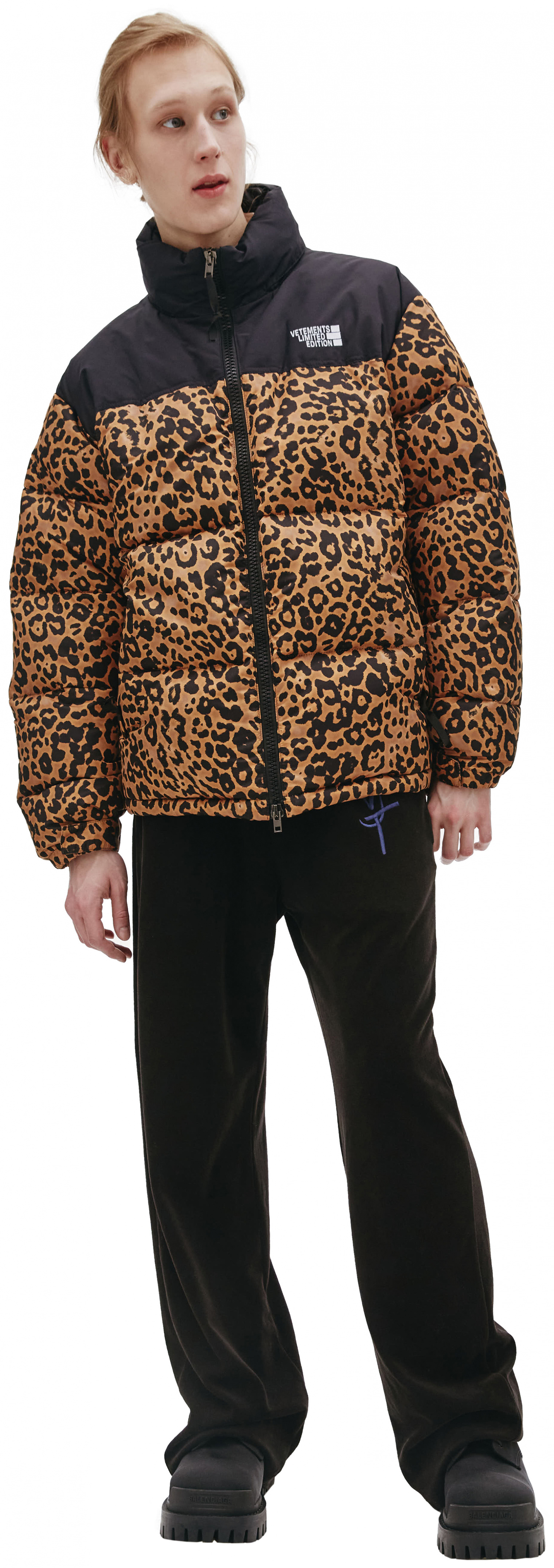 VETEMENTS Leopard Puffer Jacket