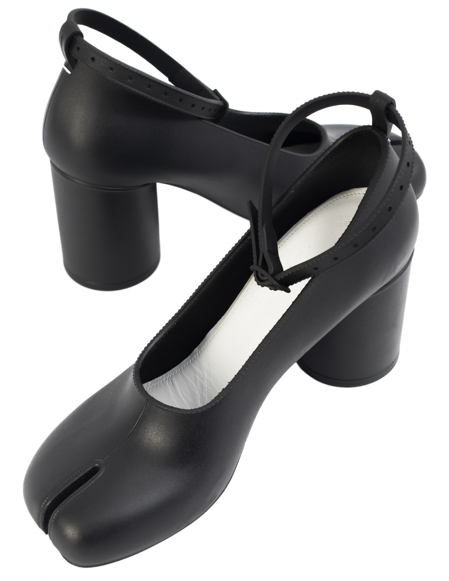 Maison Margiela Tabi Mary-Jane Pumps in black