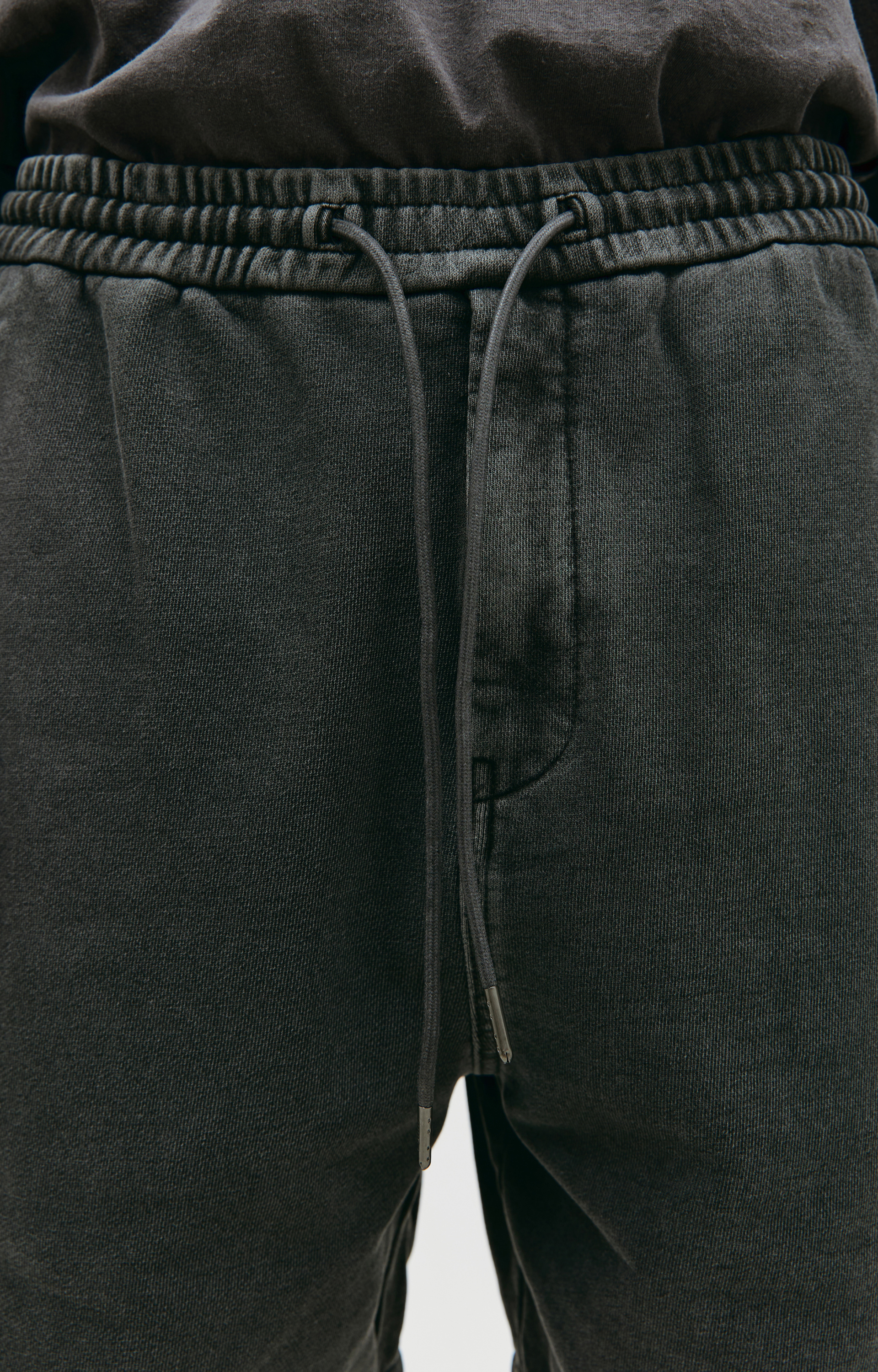 Juun.J Cotton embroidered shorts