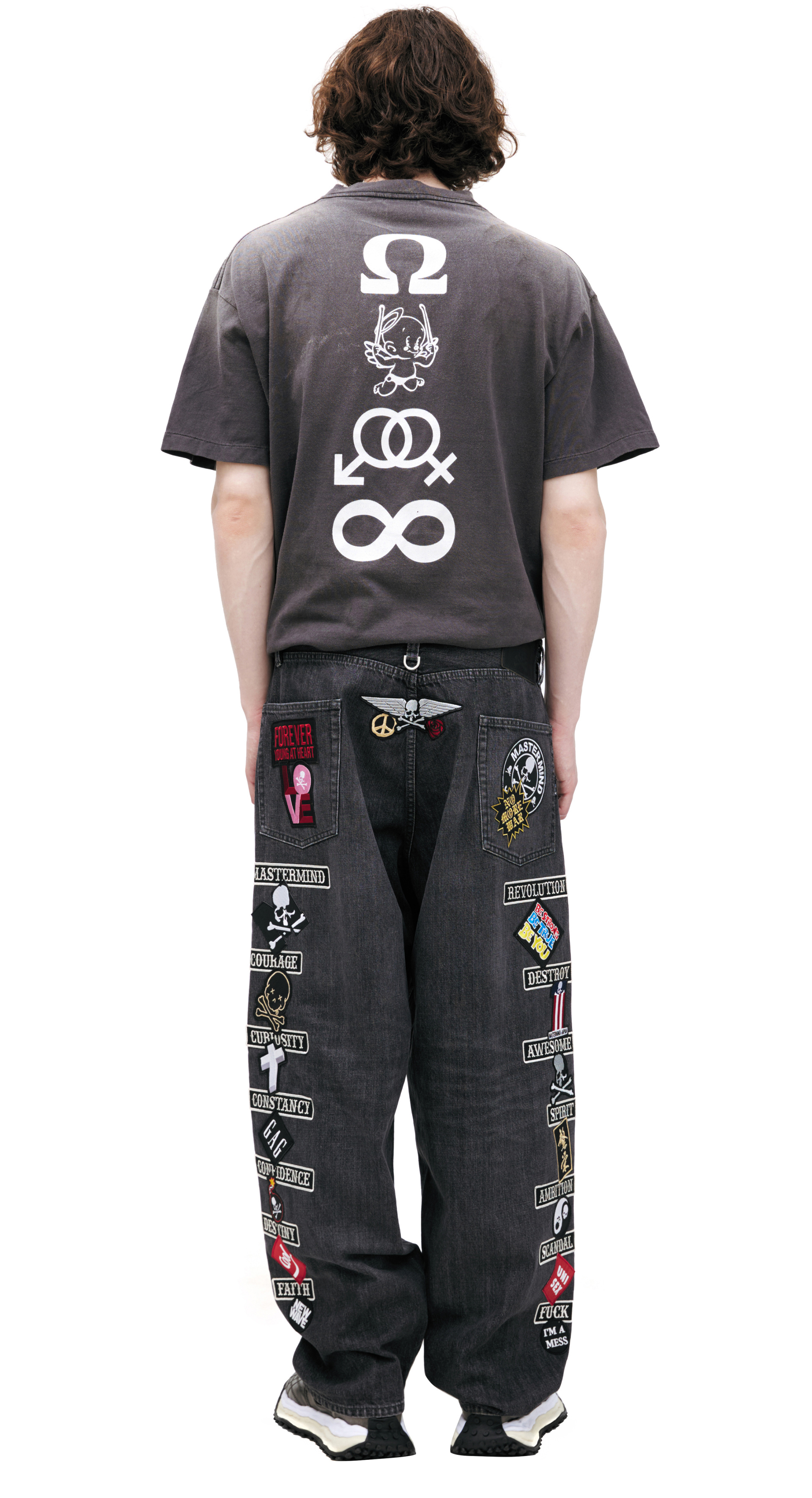 Mastermind WORLD Jeans with patches