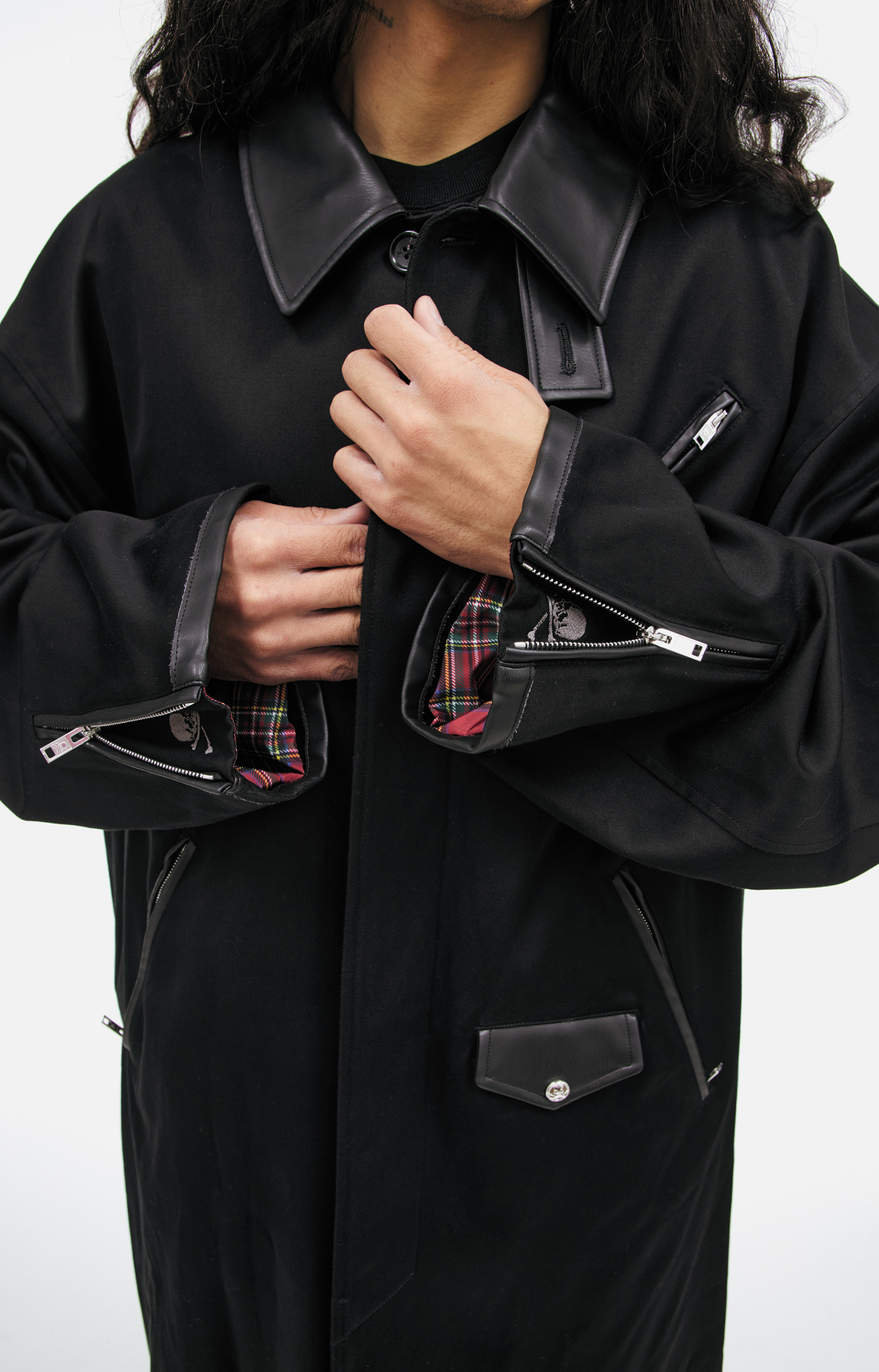 Mastermind WORLD Black coat with logo