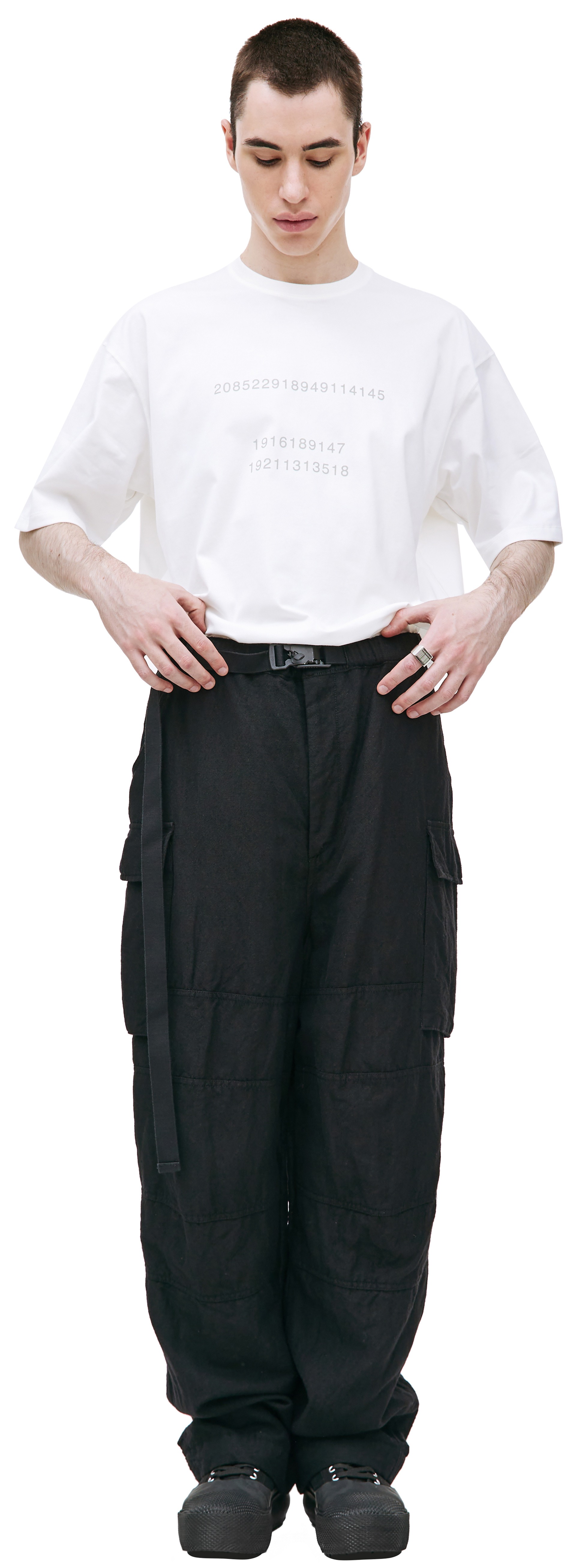 The Viridi-Anne Black cargo trousers