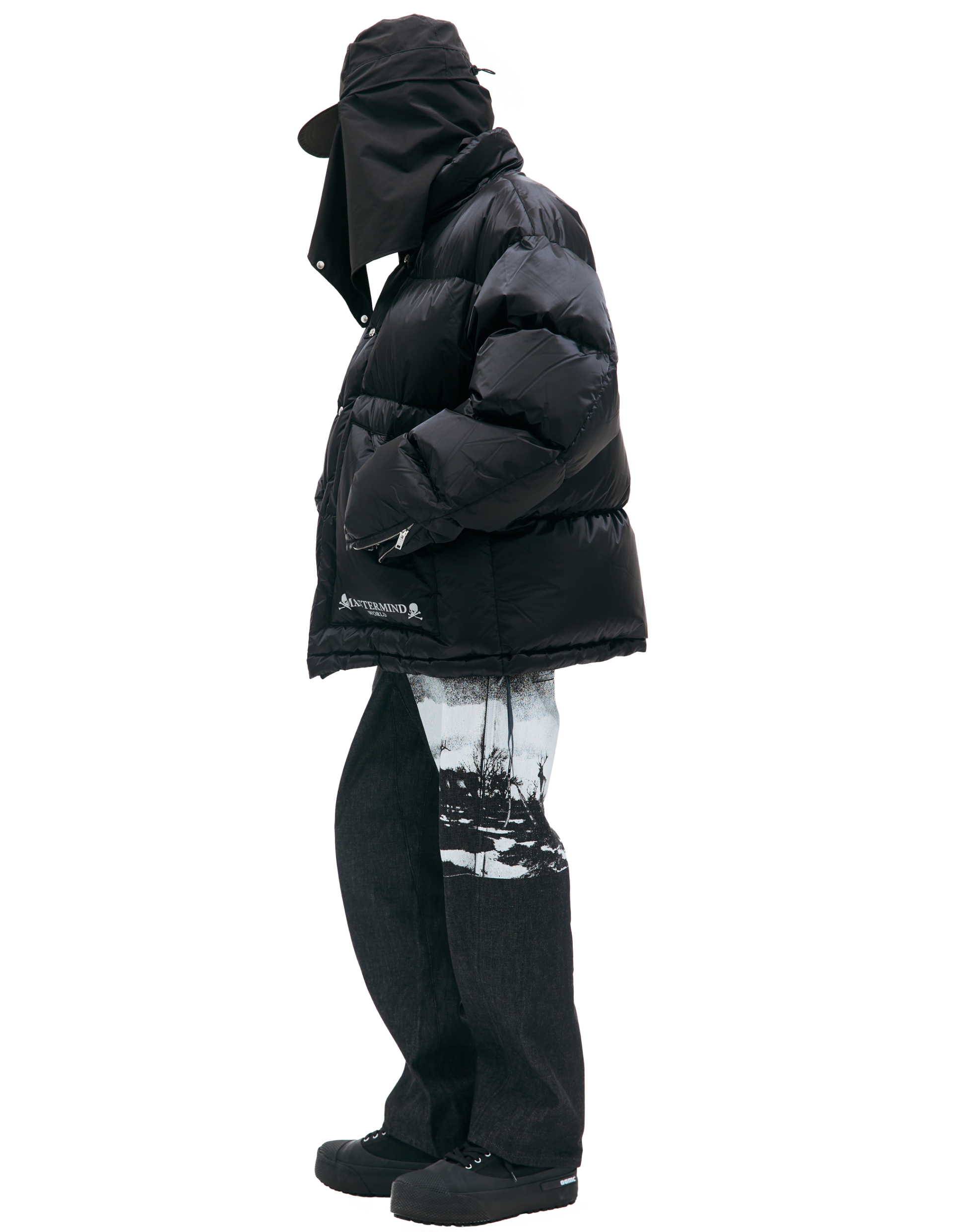 Mastermind WORLD Black logo down jacket