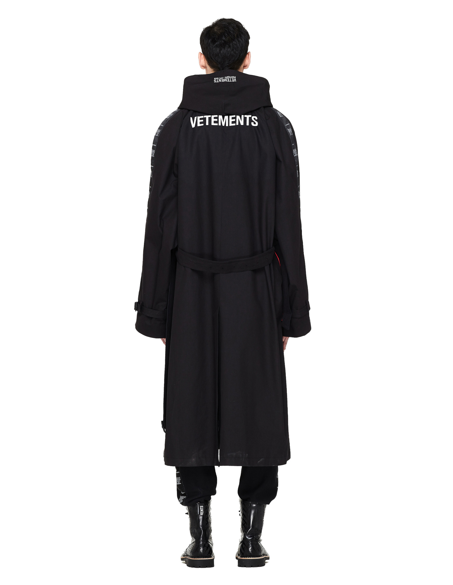VETEMENTS Двубортный плащ с логотипом