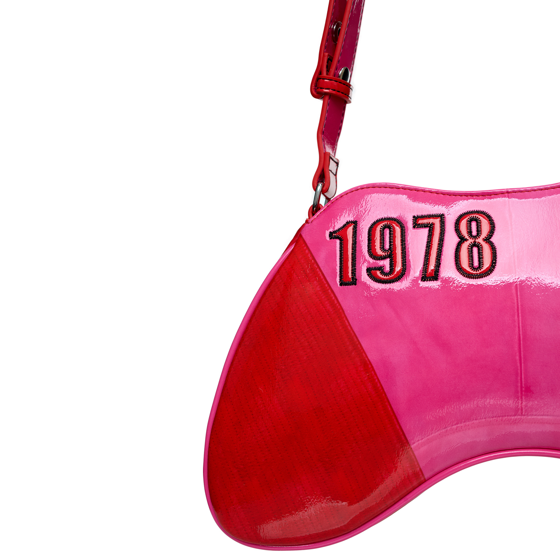 Diesel \'PLAY-GLOSSY\' bag