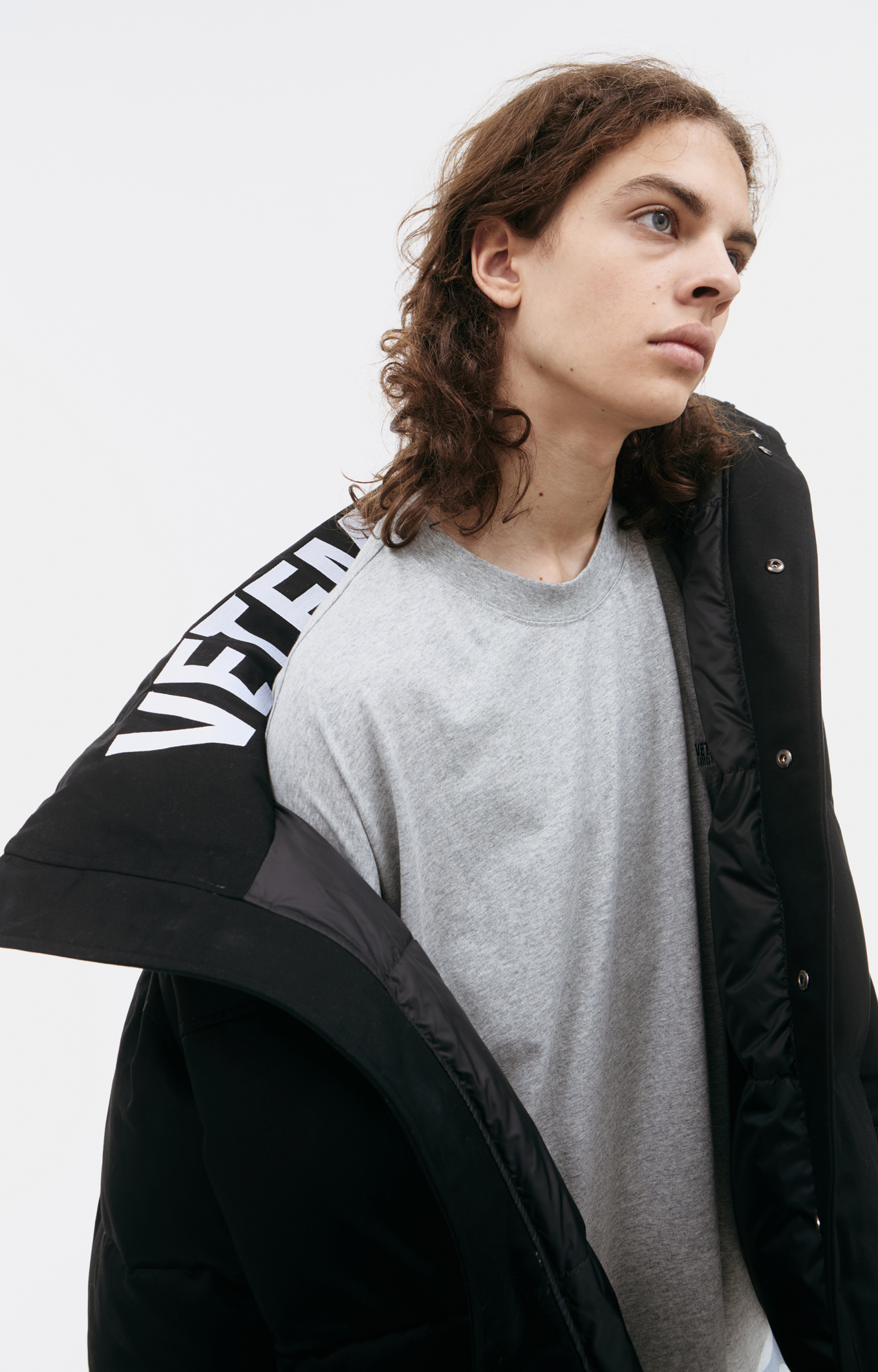 VETEMENTS Down jacket with high collar