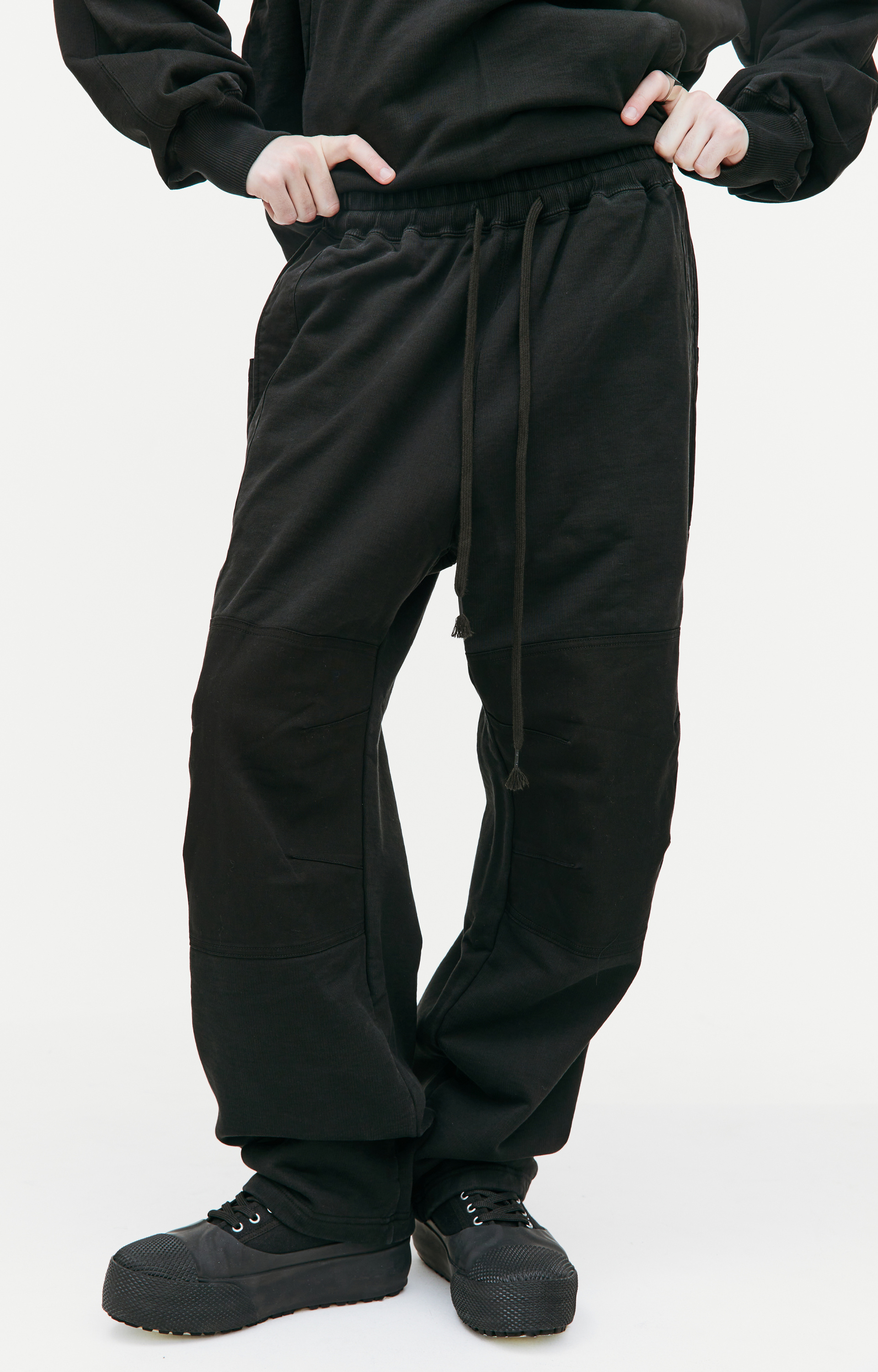 The Viridi-Anne Black paneled sweatpants