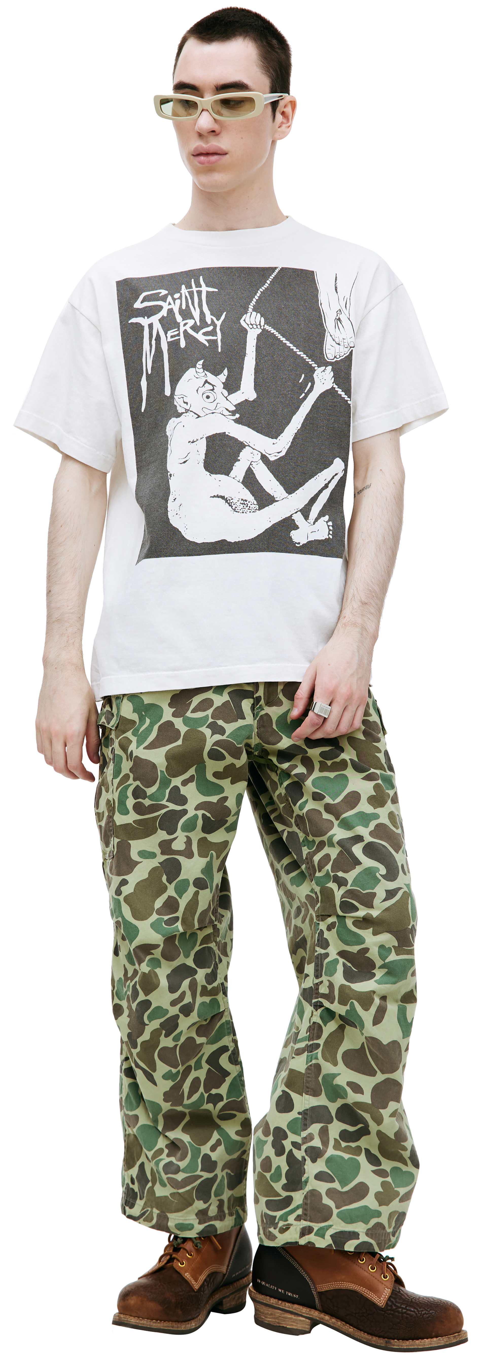 Saint Michael Mercy printed t-shirt