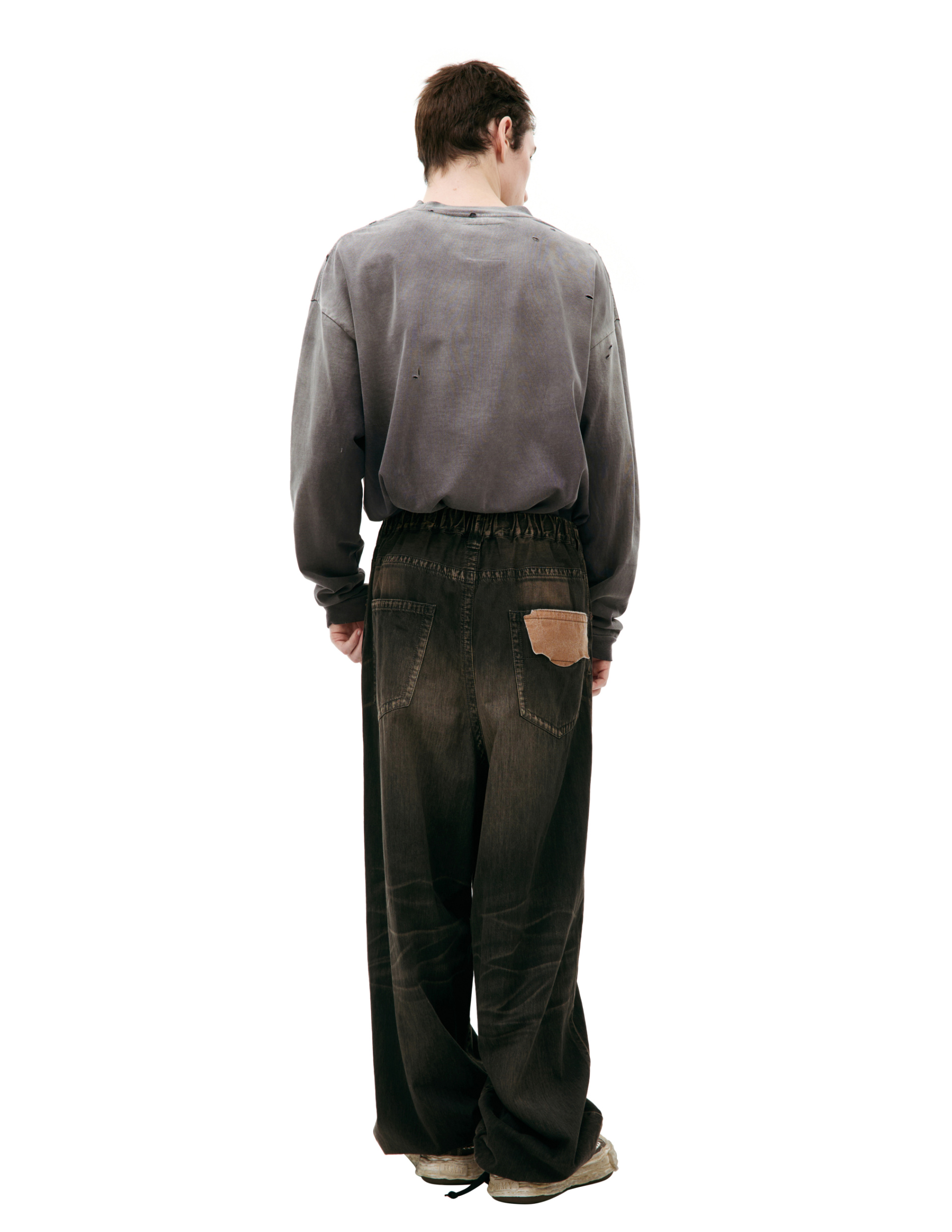Maison Mihara Yasuhiro Jeans with patch on the pocket