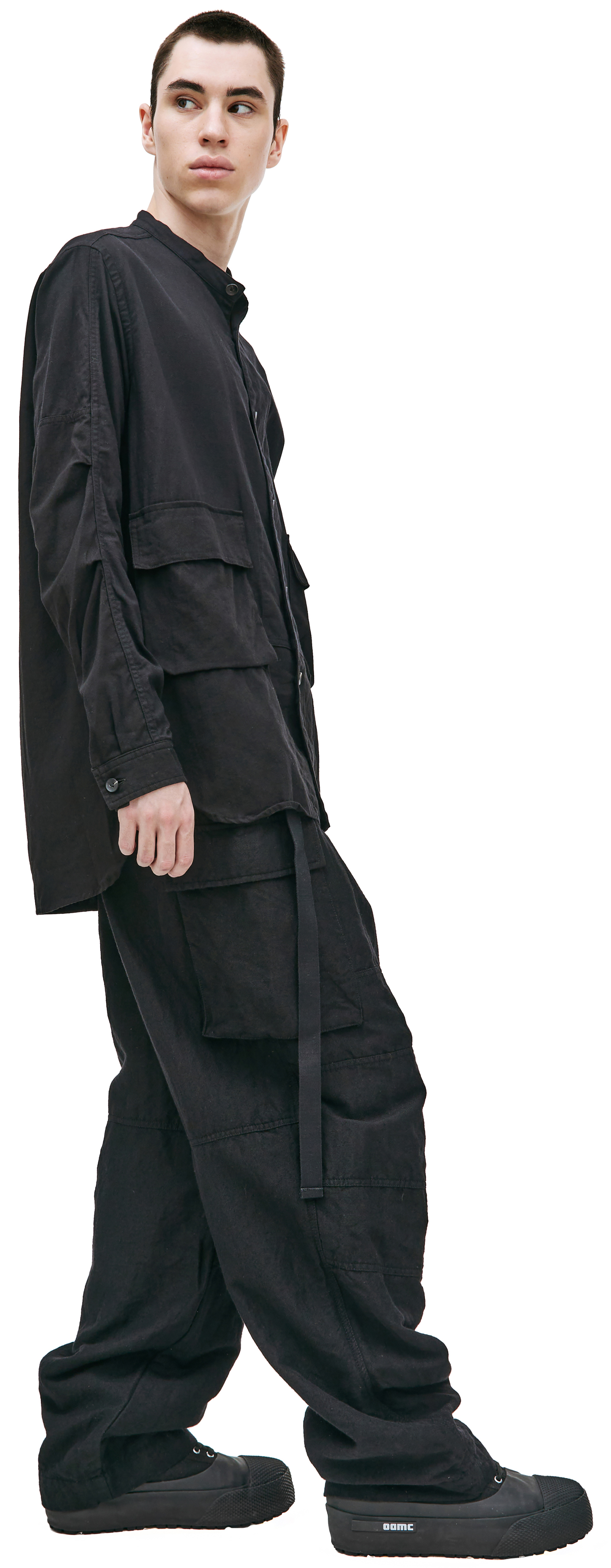 The Viridi-Anne Black cotton shirt with pockets