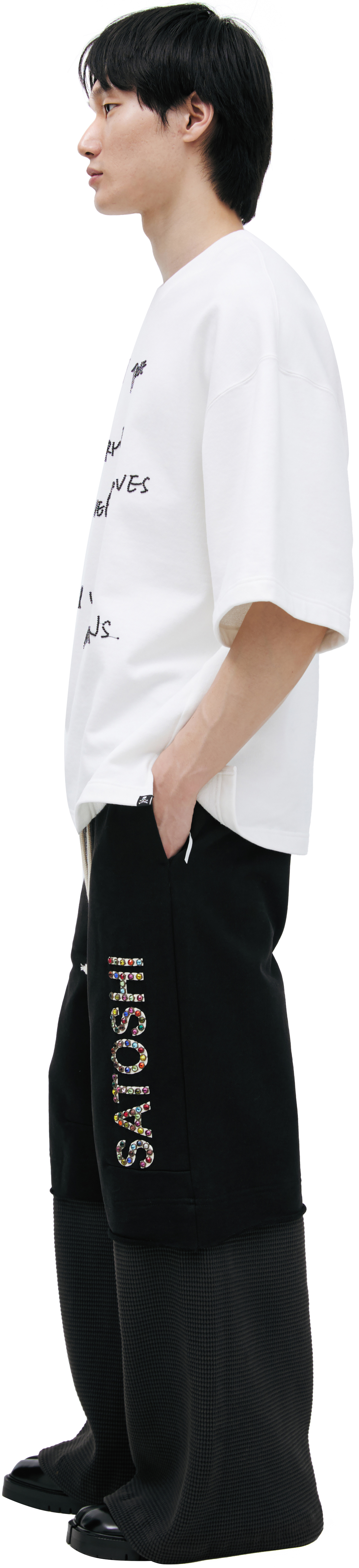 Mastermind WORLD T-shirt with an embroidered logo