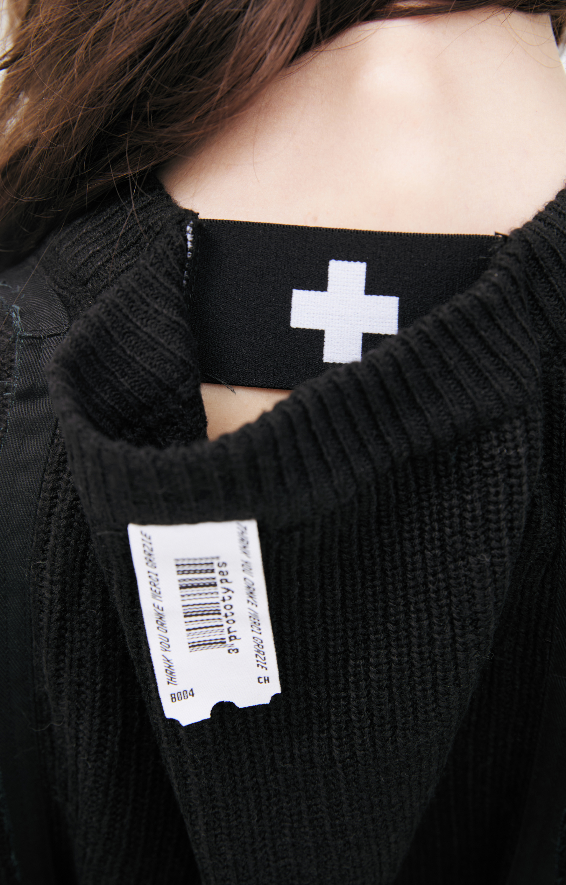 PROTOTYPES Sweater with contrasting seams