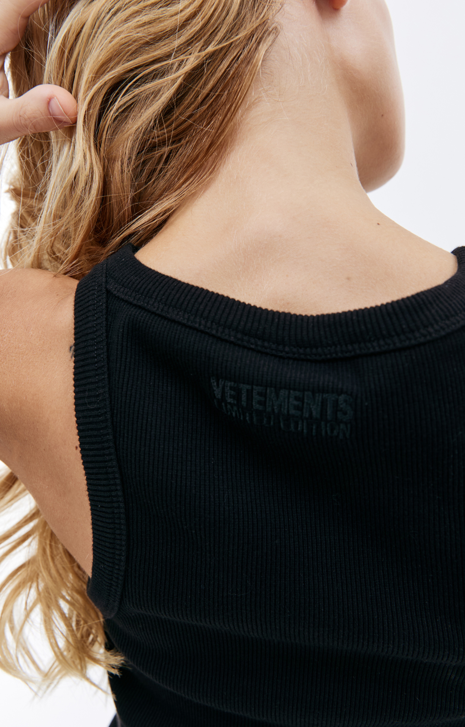 VETEMENTS Logo embroidered tank top