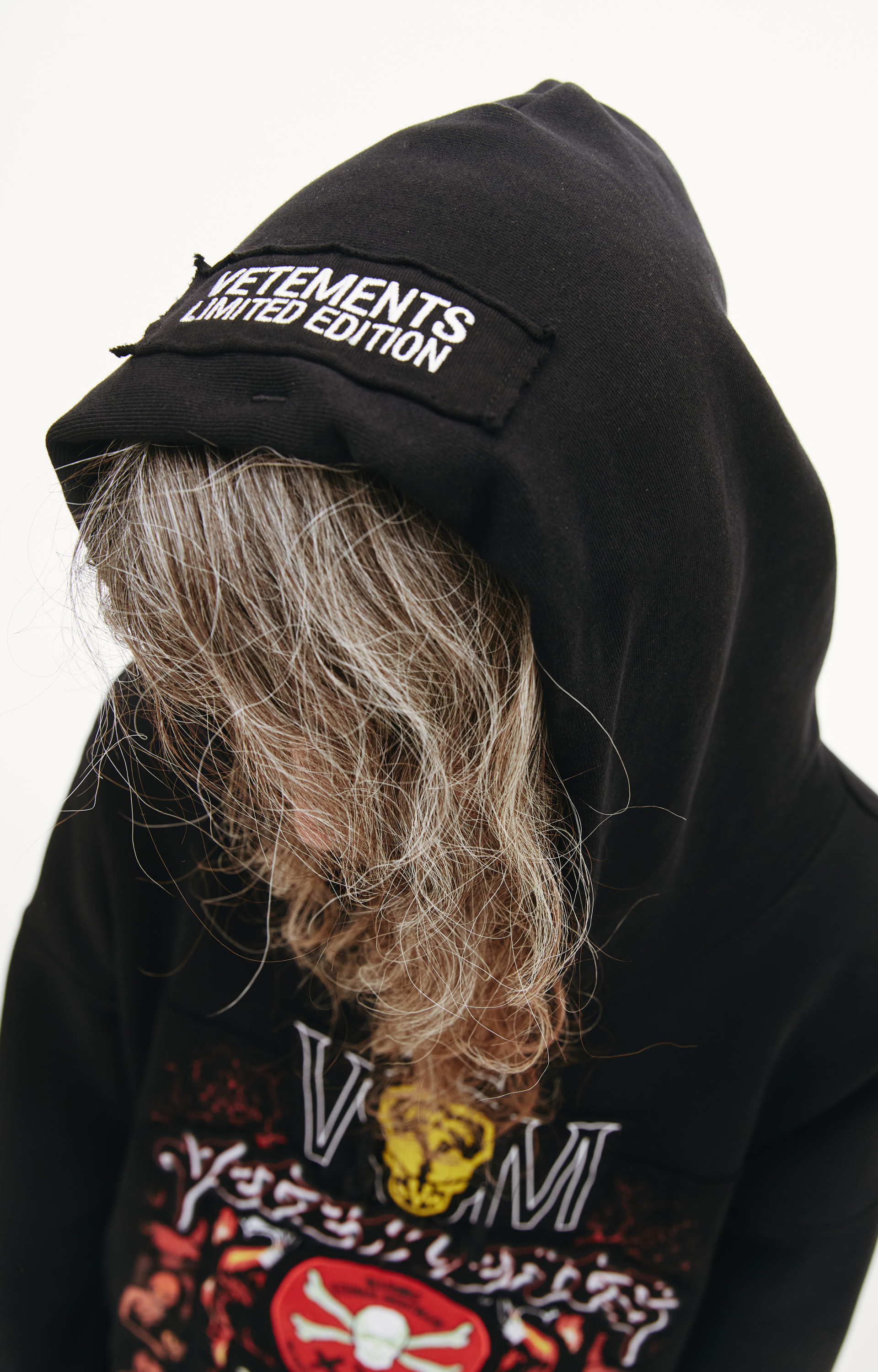 VETEMENTS World tour oversized hoodie